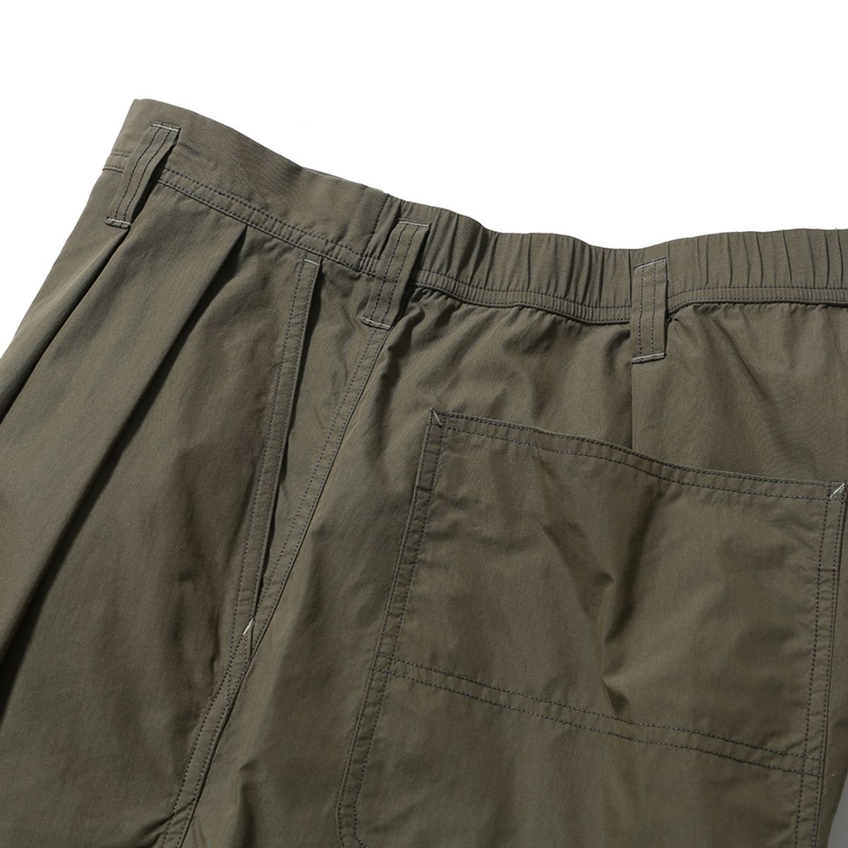 모이프(MOIF) [SS25] OVER WORK SHORTS / LIGHT OLIVE