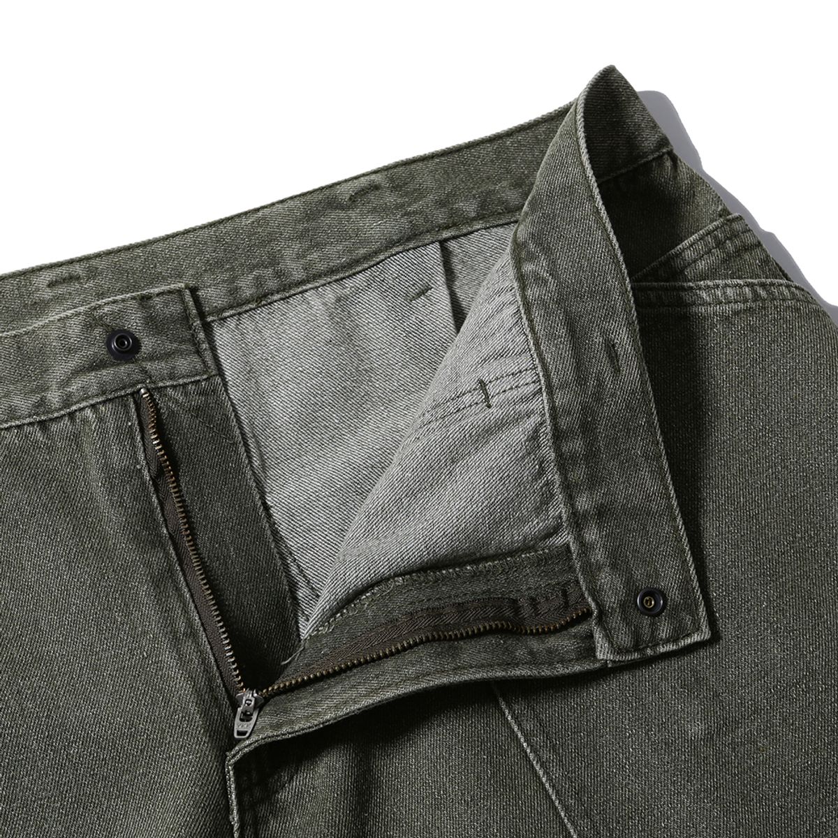 모이프(MOIF) [SS25] WIDE M35 SHORTS / OLIVE DENIM