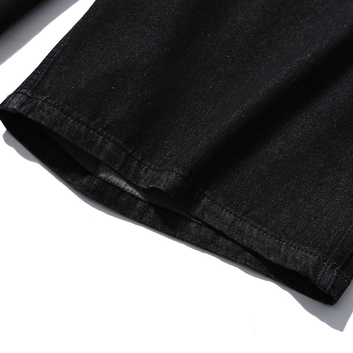 모이프(MOIF) [SS25] WIDE M35 SHORTS / BLACK DENIM