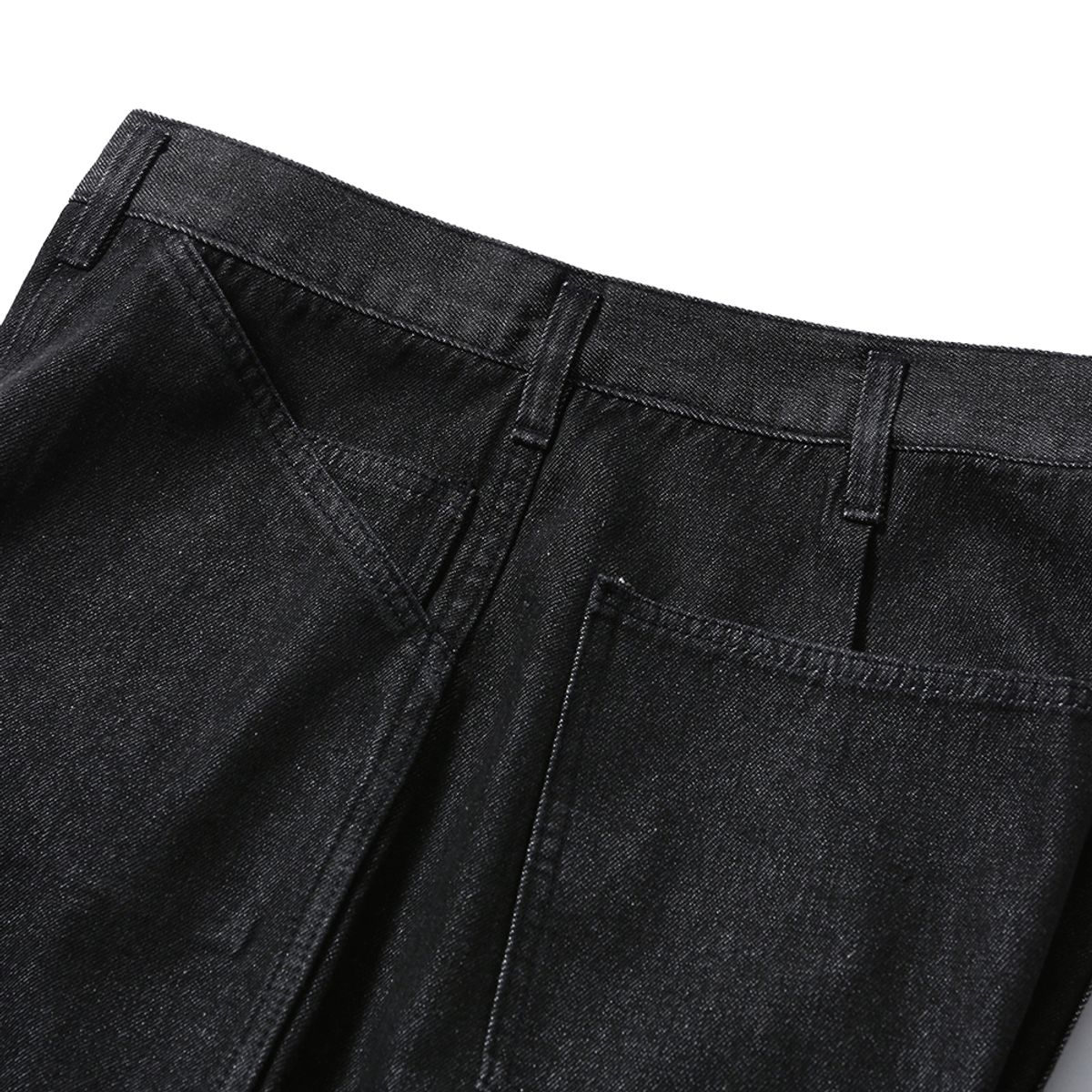 모이프(MOIF) [SS25] WIDE M35 SHORTS / BLACK DENIM