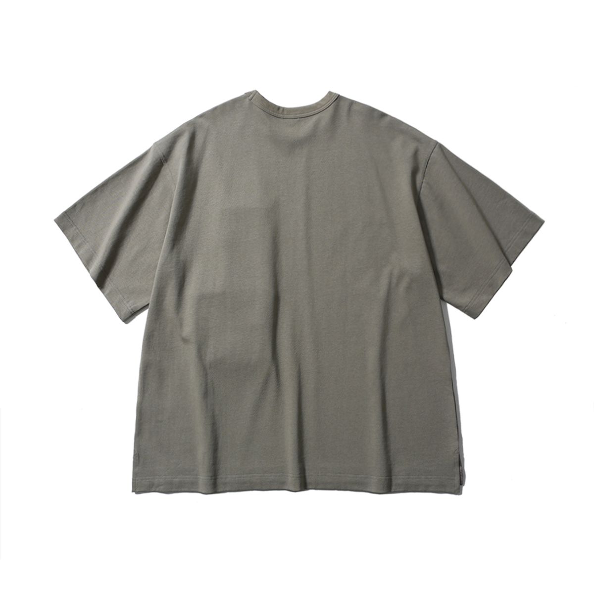 모이프(MOIF) [SS25] MAGAZINE POCKET H/S TEE / FOLIAGE GREEN