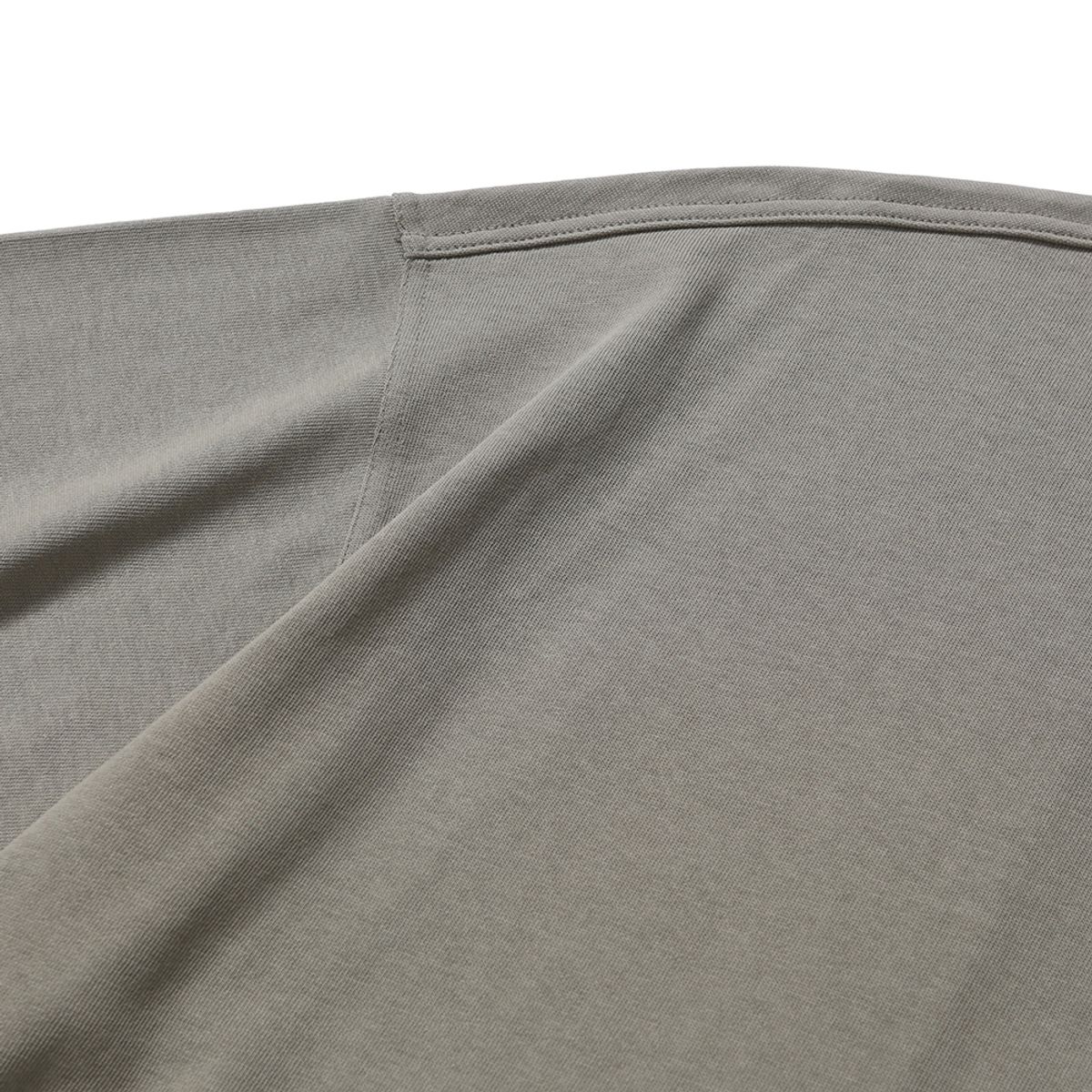 모이프(MOIF) [SS25] MAGAZINE POCKET H/S TEE / FOLIAGE GREEN