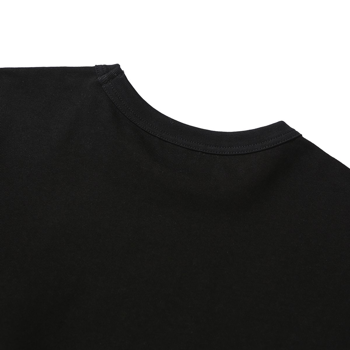 모이프(MOIF) [SS25] MAGAZINE POCKET H/S TEE / BLACK