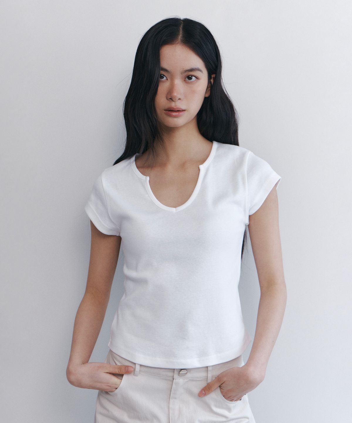 큐리티(CURETTY) C 90S LINE SLIT NECK HALF-SLEEVE T-SHIRT_WHITE