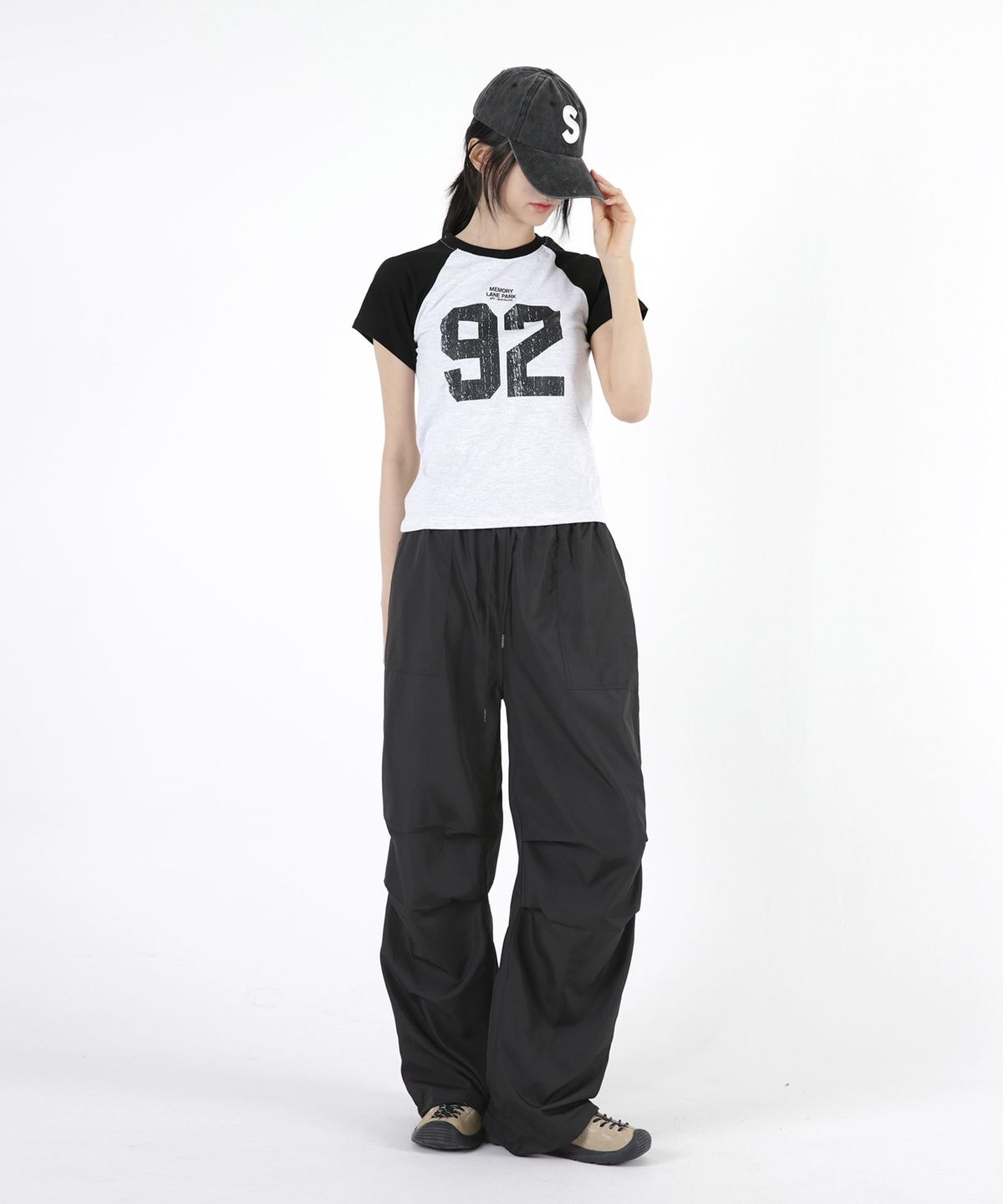 음(UMM) 여자 무릎핀턱 스트링 파라슈트팬츠 3COLOR