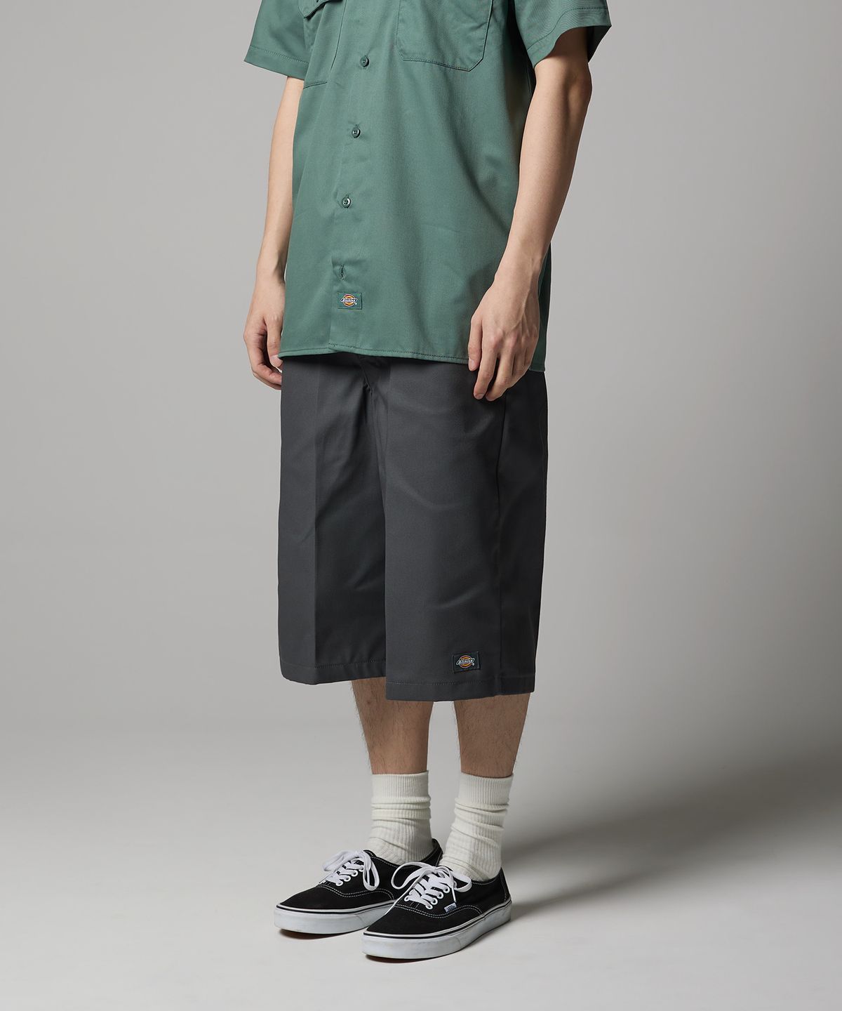 디키즈(DICKIES) 41283 루즈핏 워크쇼츠 Charcoal Gray