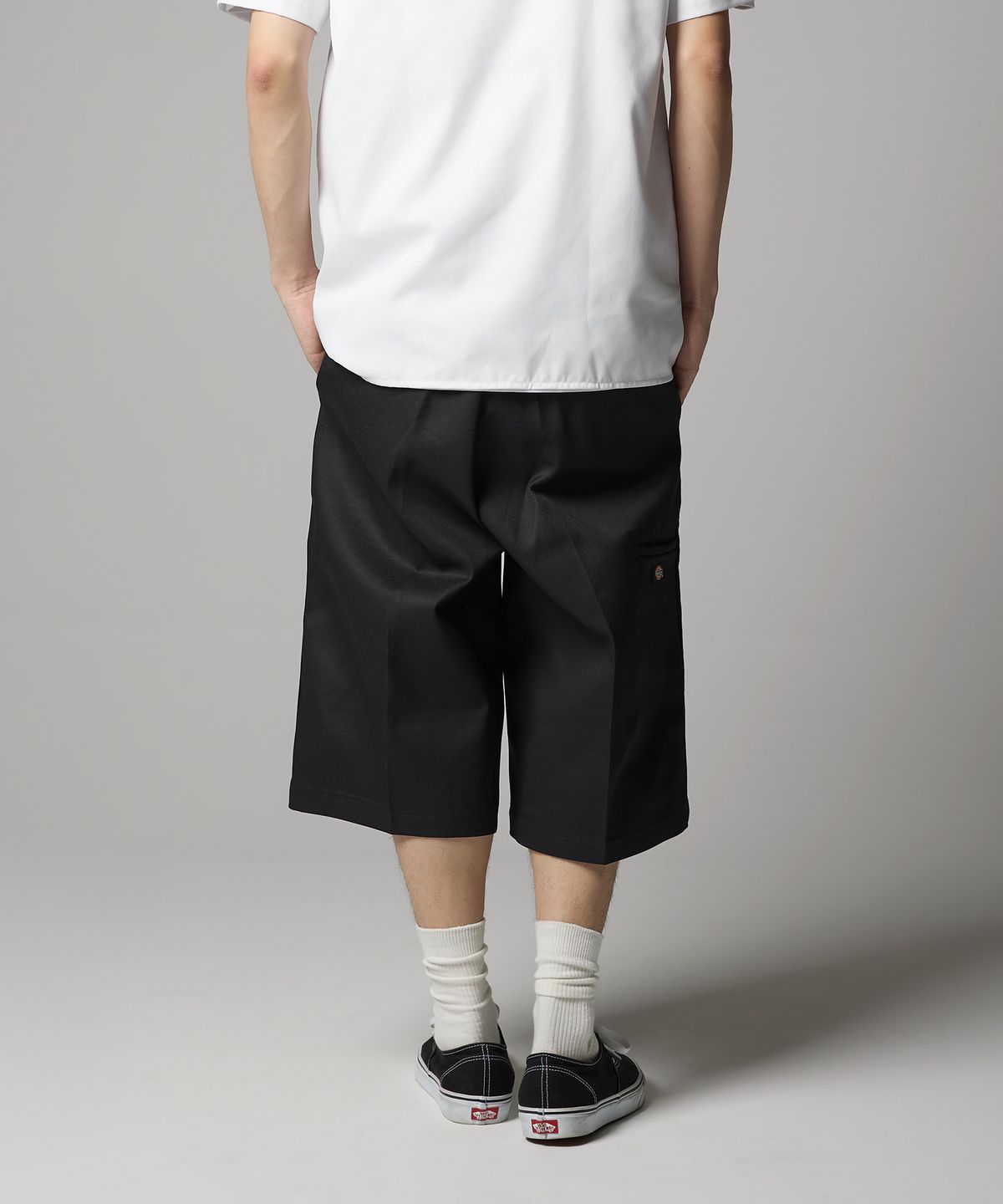 디키즈(DICKIES) 41283 루즈핏 워크쇼츠 Black