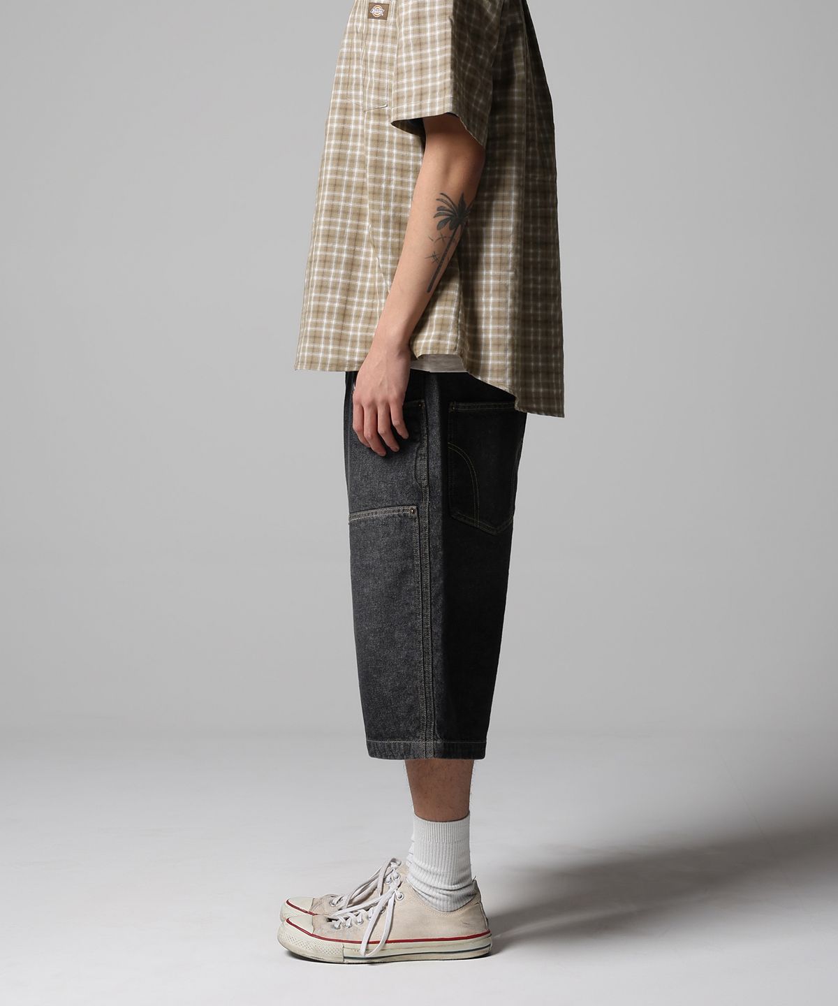디키즈(DICKIES) 게리빌 더블니 데님 쇼츠 Black Denim