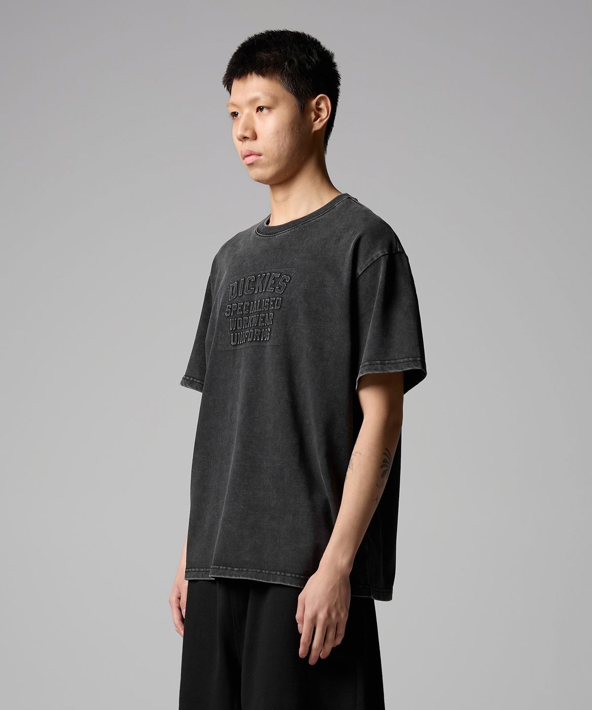 디키즈(DICKIES) 헤비웨이트 워시드 티셔츠 Black