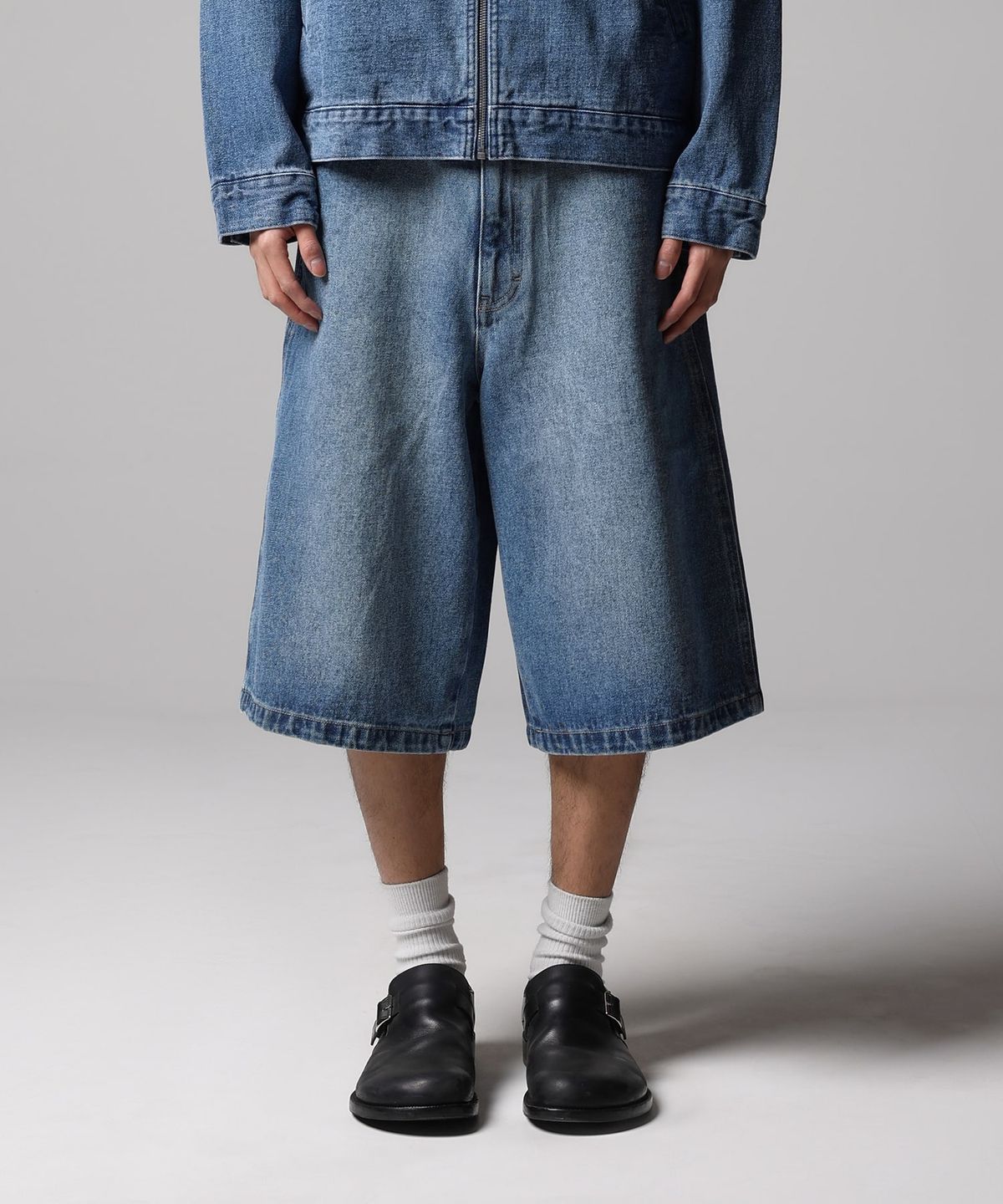 디키즈(DICKIES) 웨이브 로고 데님 쇼츠 Medium Blue
