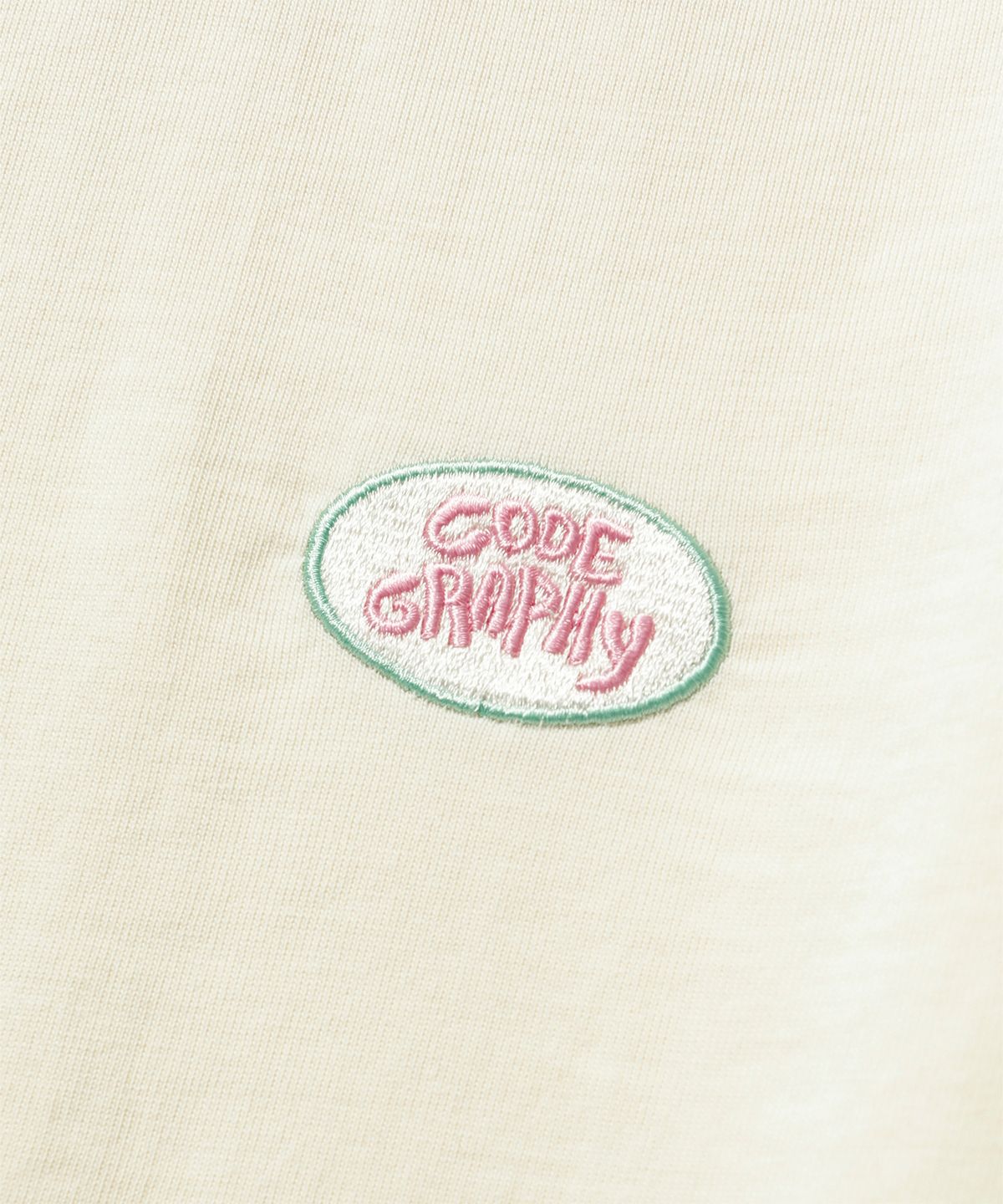 코드그라피(CGP) (우먼) JELLY 스몰 로고 링거 반팔 티셔츠_크림