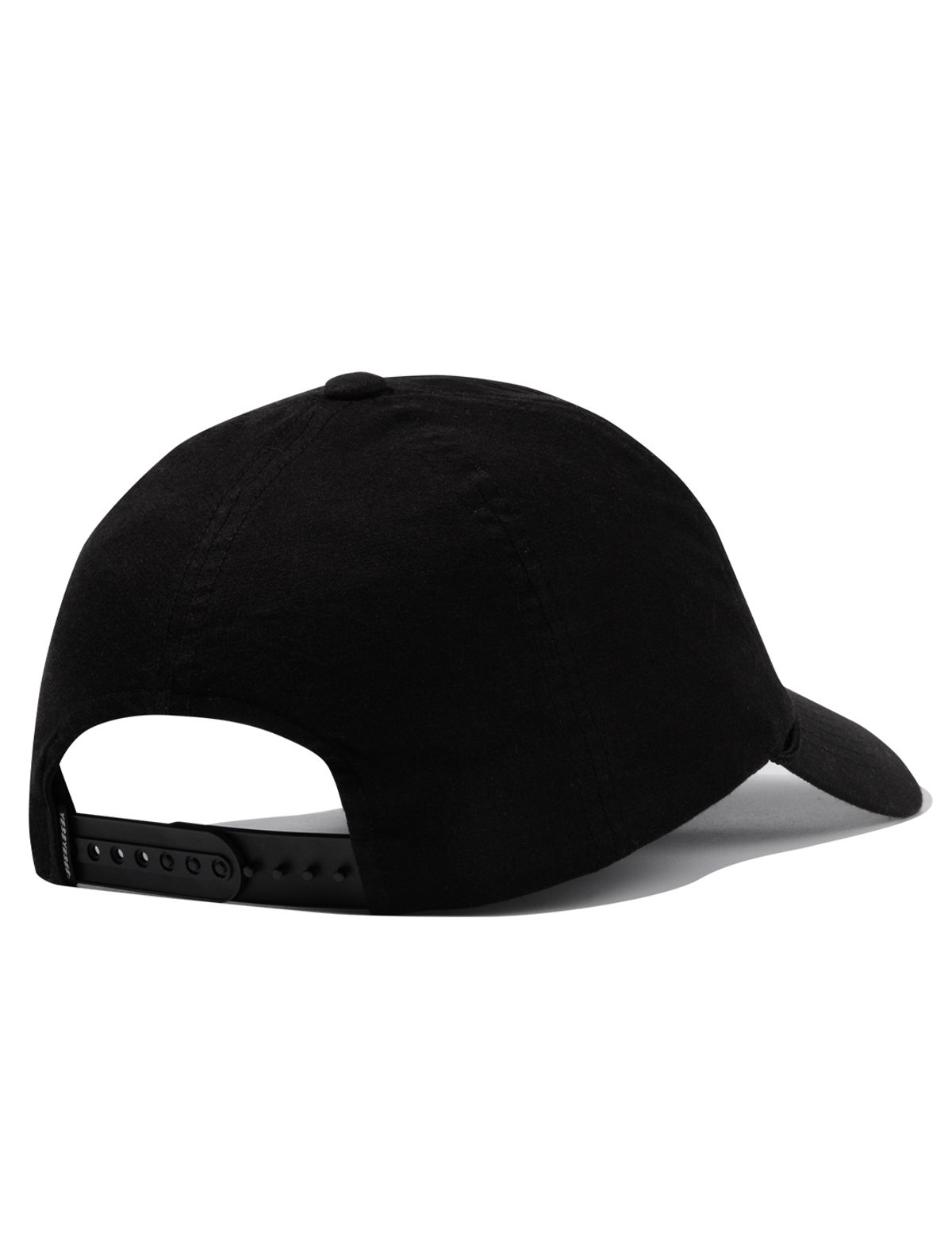예스아이씨(YESEYESEE) Soccer Team Trucker Black