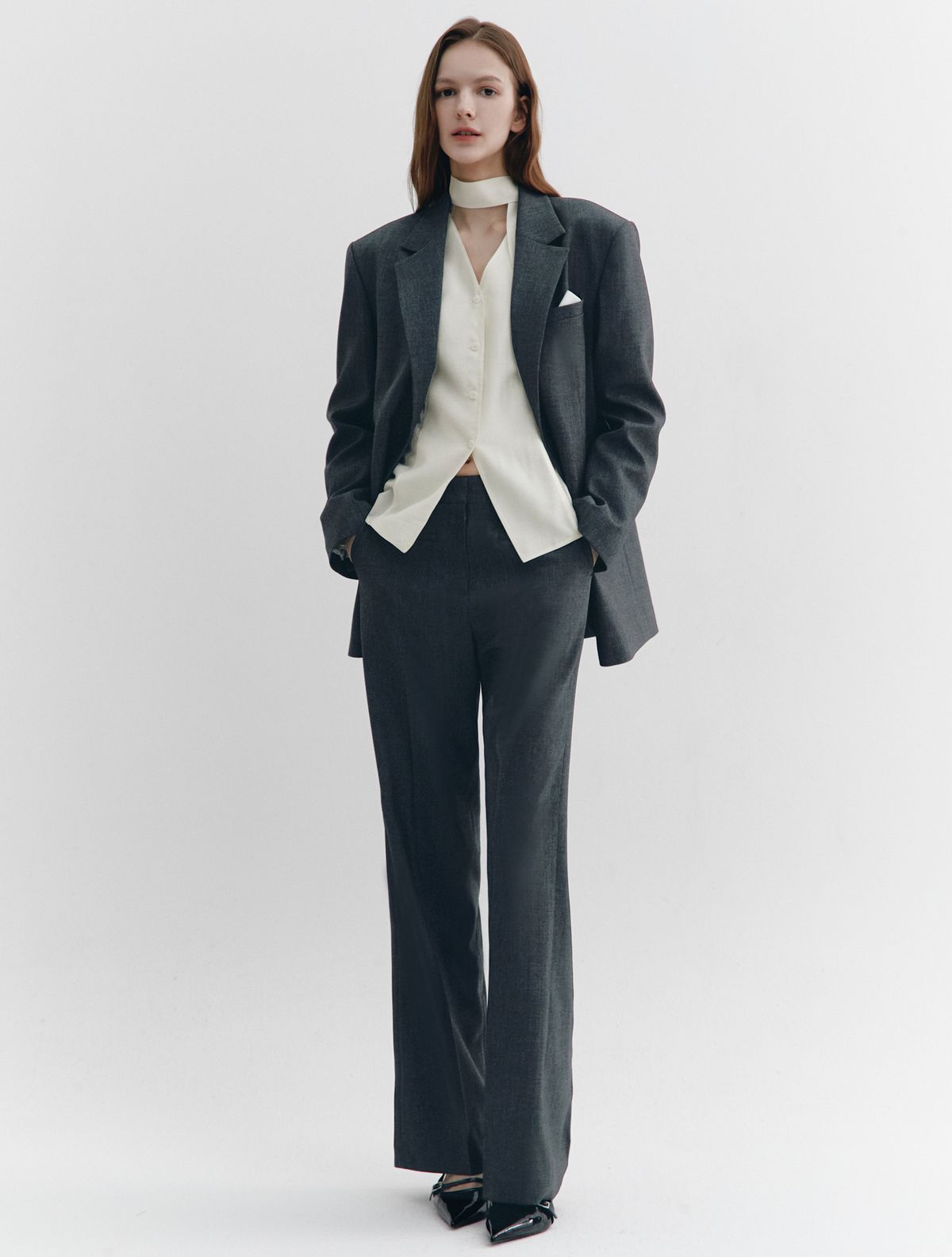 그레이데시온(GRAYDATION) Tie-decorated Puffed sleeve Blouse IVORY