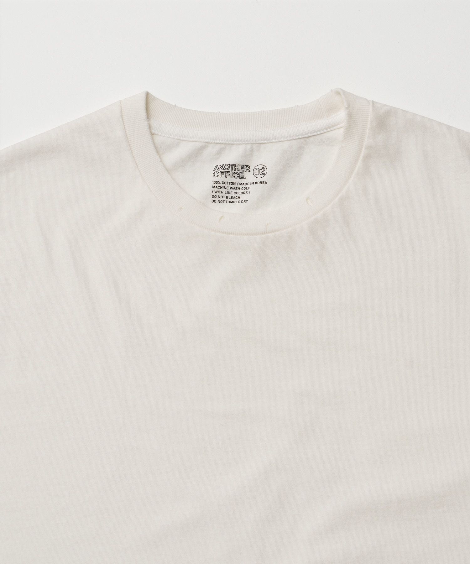 MUSINSA | ANOTHER OFFICE Bold Damage Tee (Off White)
