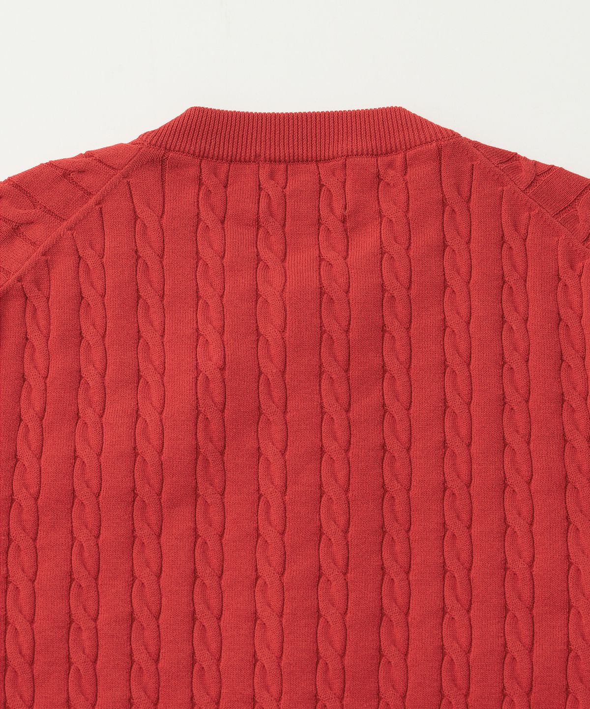 어나더 오피스(ANOTHER OFFICE) Current Cable Cardigan (Carmine)