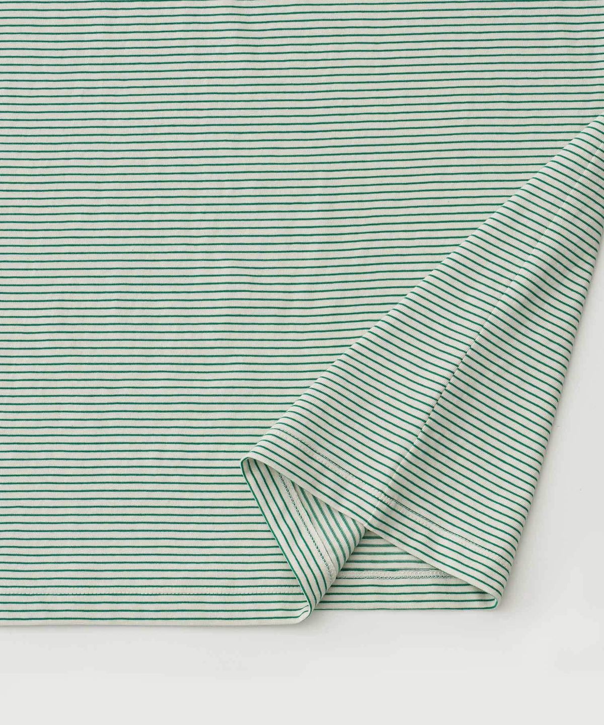 어나더 오피스(ANOTHER OFFICE) Basis Border Pocket Tee (Kelly Green)