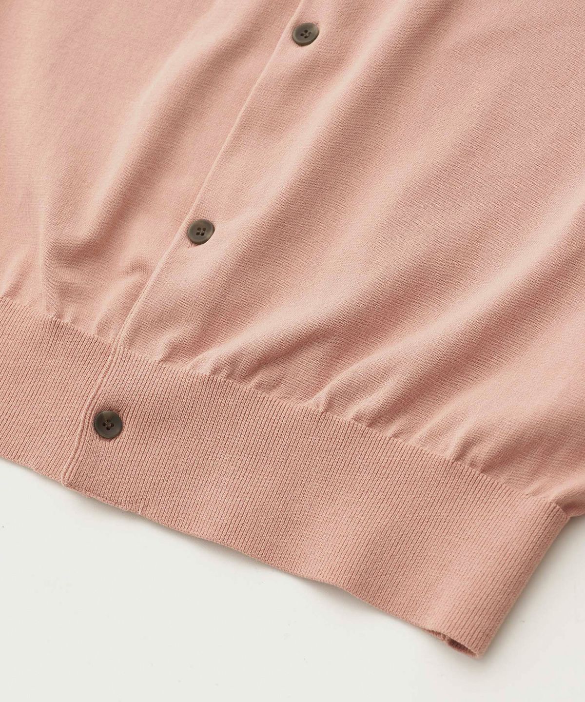 어나더 오피스(ANOTHER OFFICE) Basis Roundneck Cardigan (Light Mauve)