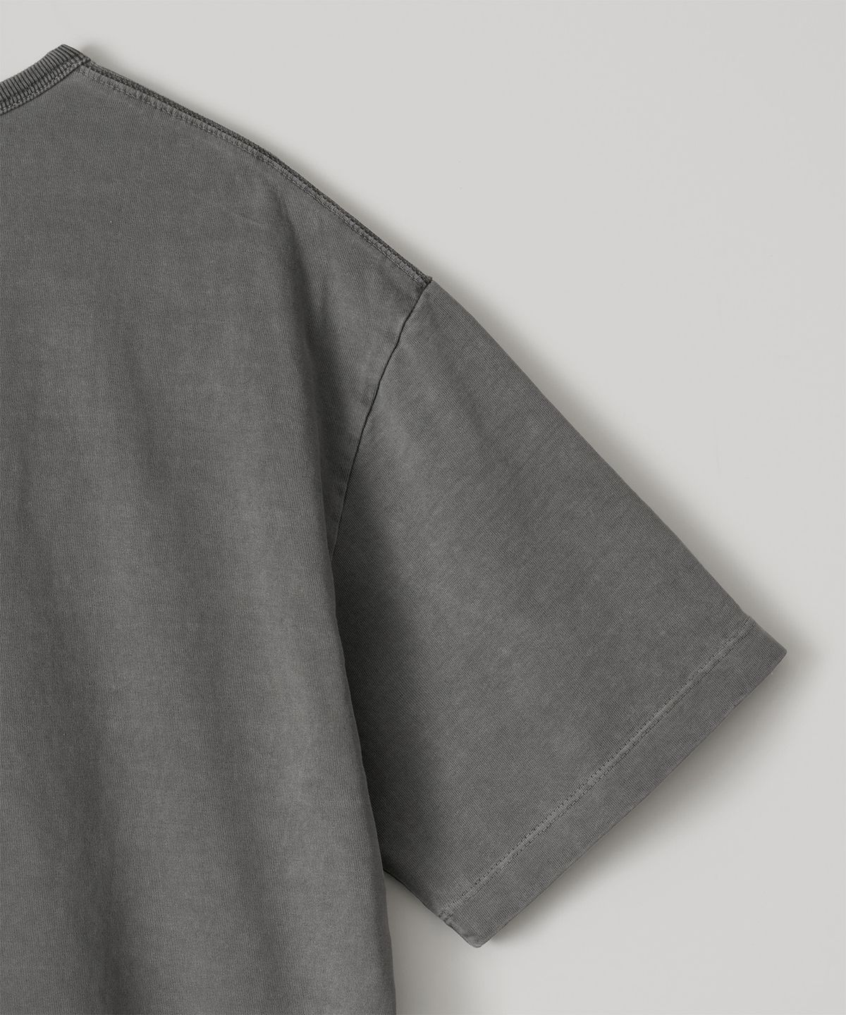 어나더 오피스(ANOTHER OFFICE) French Henry Neck Garment Tee (Charcoal)