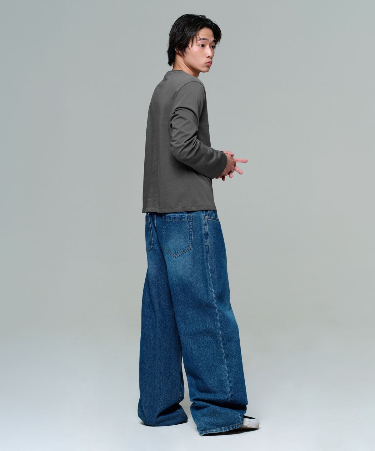 이알에이(ERA) MEN ERA WIDE FIT DENIM PANTS - DUSTY BLUE