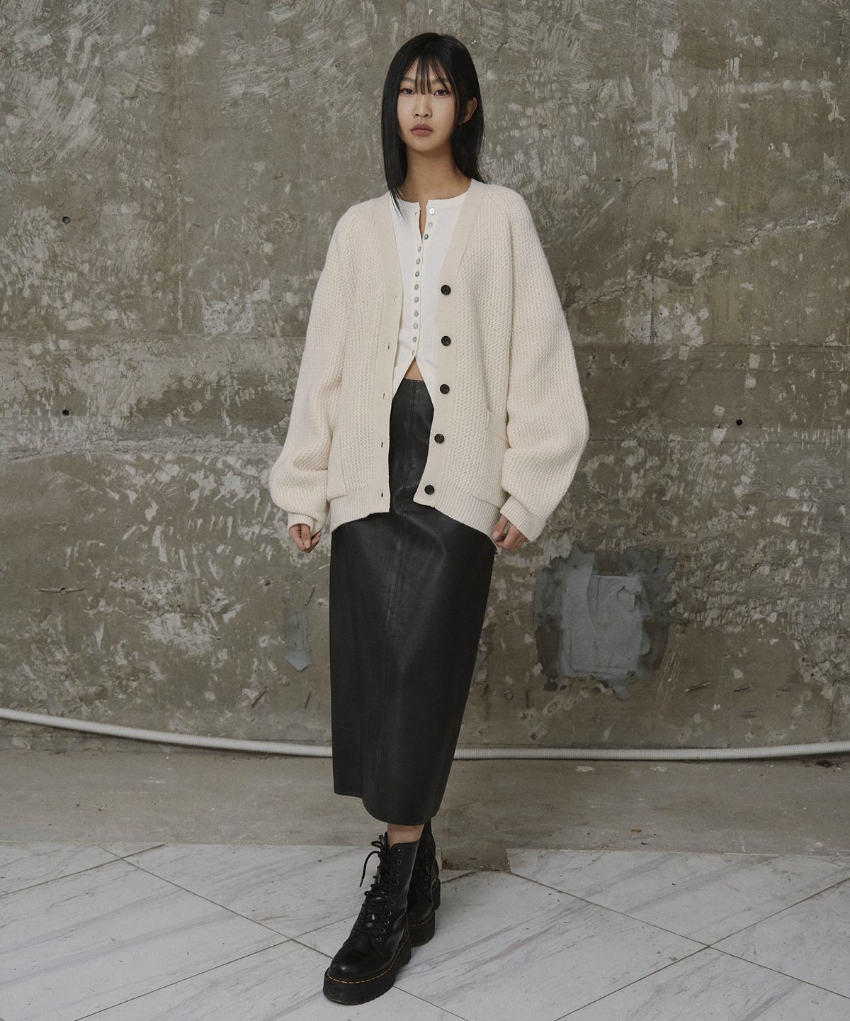 에르에르(ERER) [UN] Wool Knit Club Cardigan Ivory