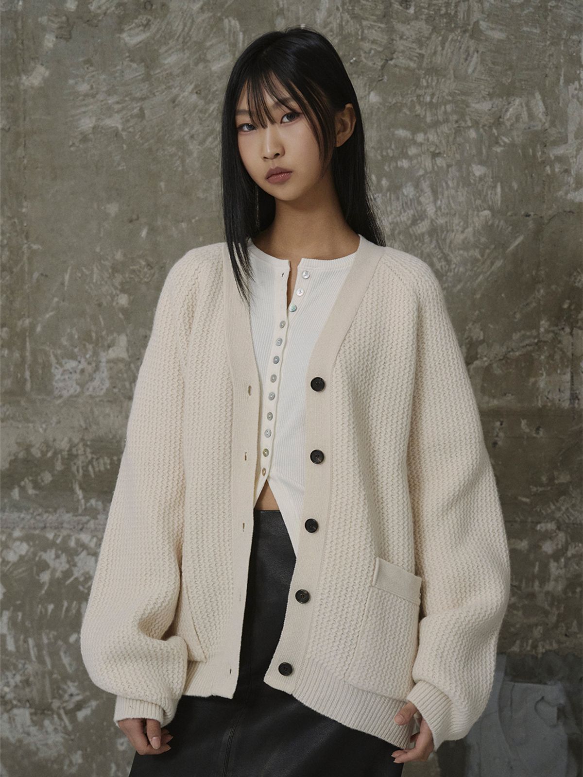 에르에르(ERER) [UN] Wool Knit Club Cardigan Ivory