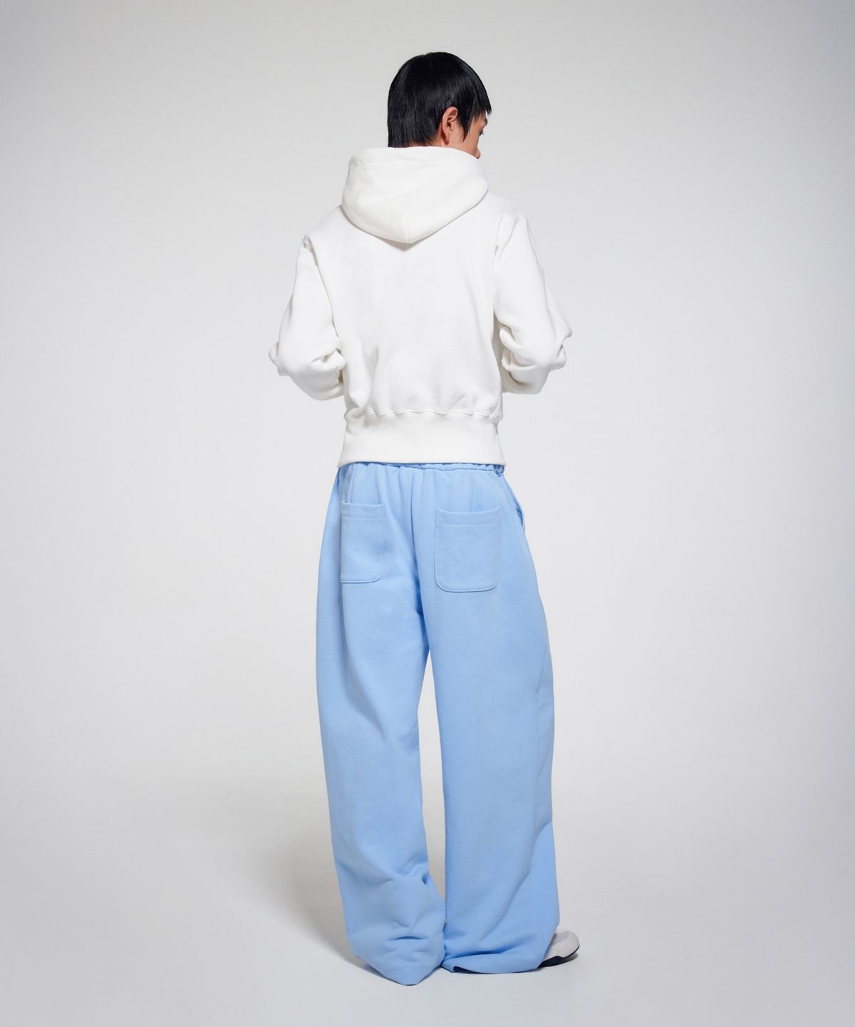 이알에이(ERA) UNISEX ERA HEAVY HOODIE - WHITE