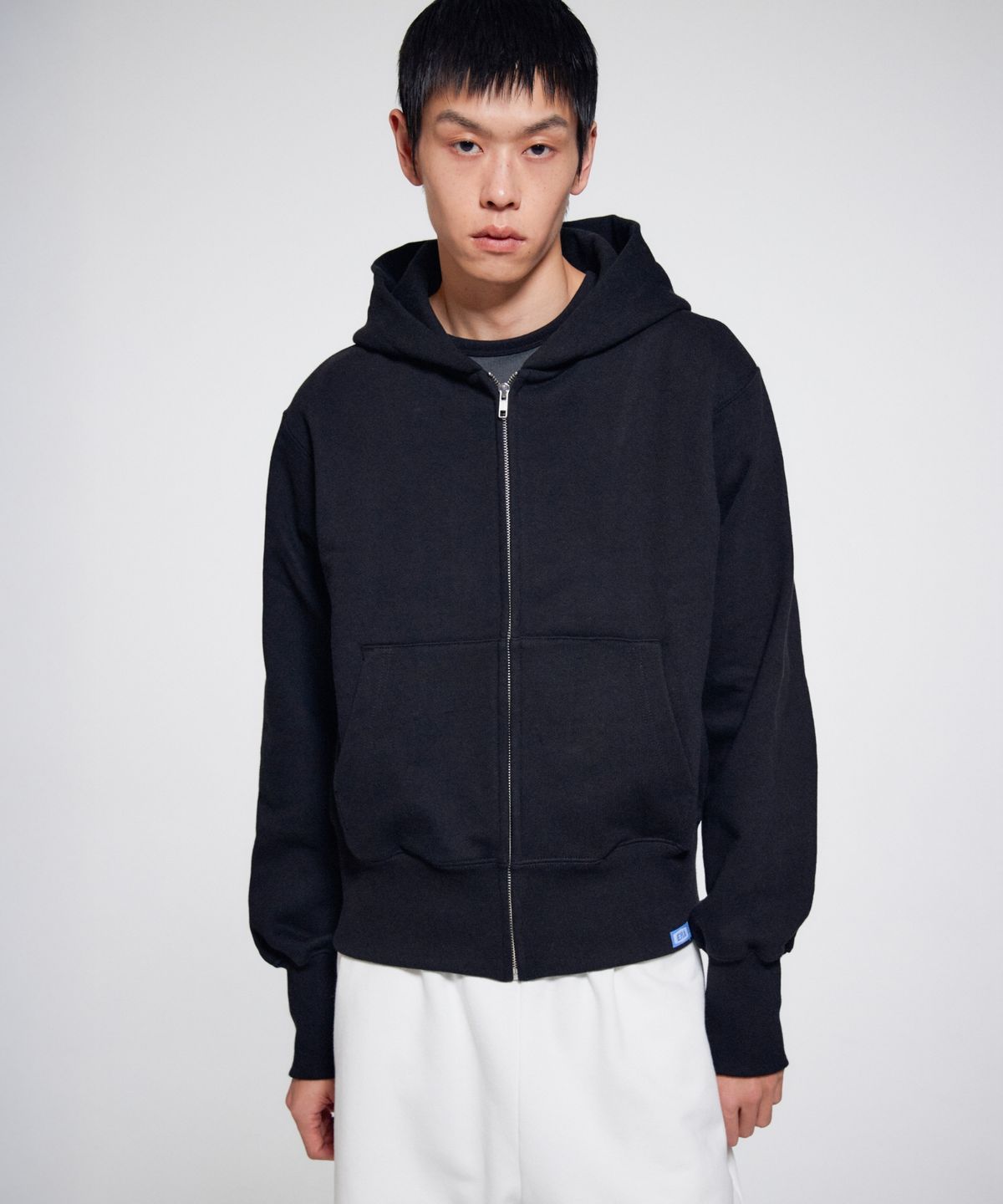 이알에이(ERA) UNISEX ERA HEAVY HOODED ZIP-UP - BLACK