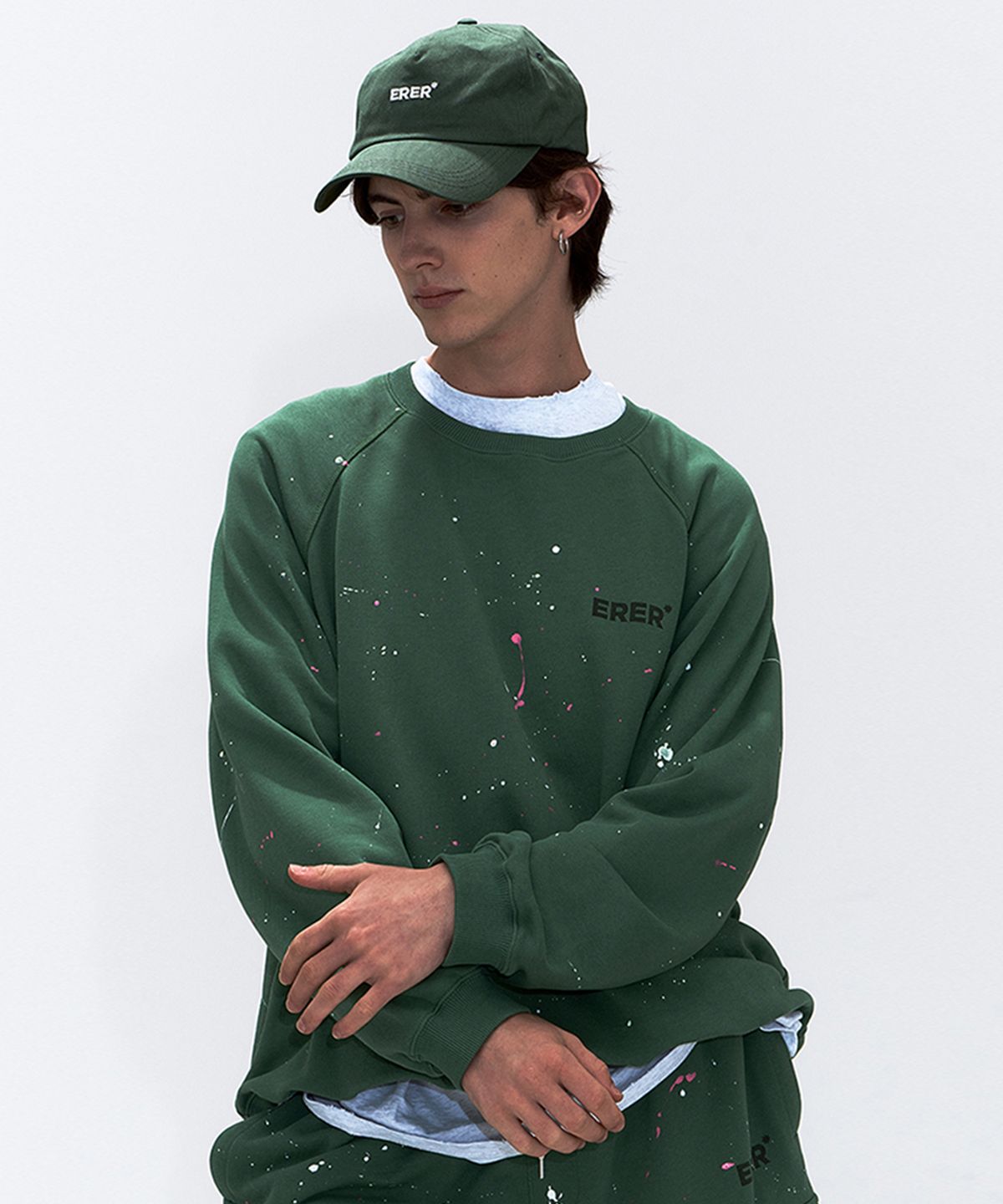 에르에르(ERER) [UN] Painting Brushstroke Sweatshirt Khaki