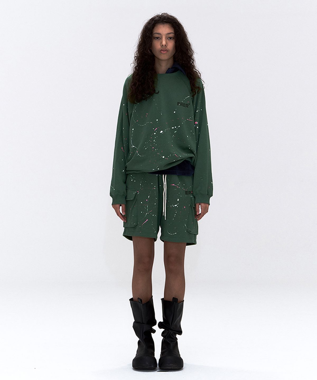 에르에르(ERER) [UN] Painting Brushstroke Sweatshirt Khaki