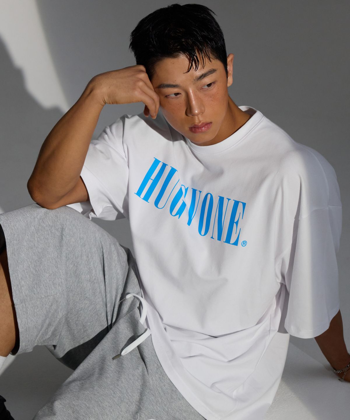 허그본(HUGVONE) 데일리 오버핏 숏슬리브 3컬러