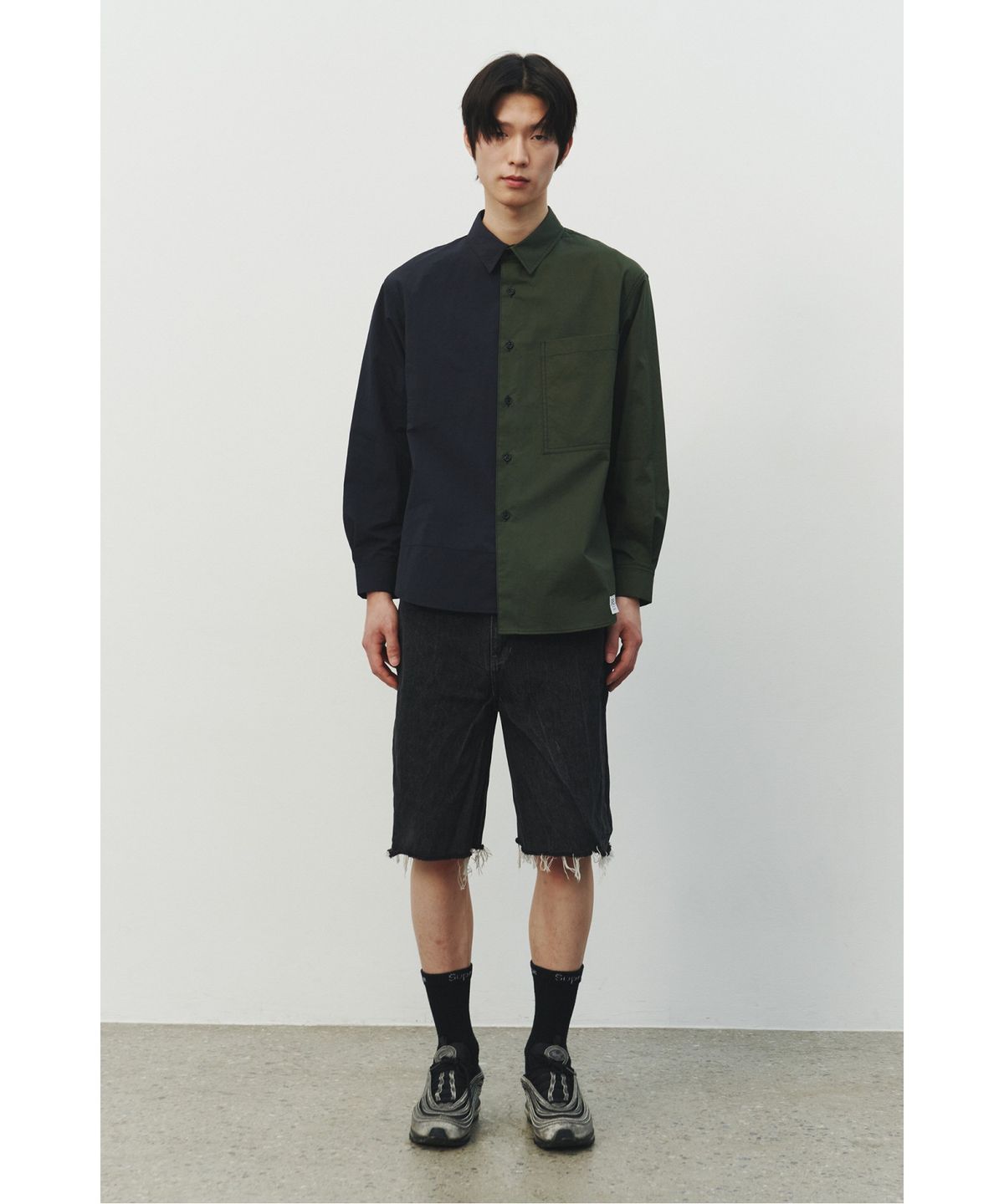 래코드(RECODE) Half Split Shirt_RKSAS25621KHX