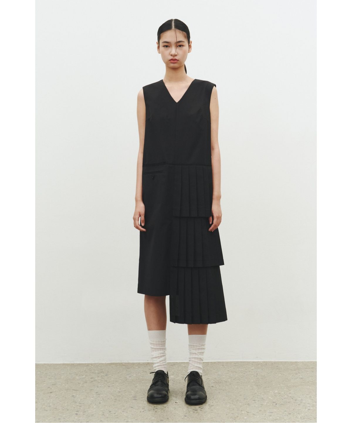 래코드(RECODE) Pleats Layered Sleeveless Dress_RQDAM25565BKX