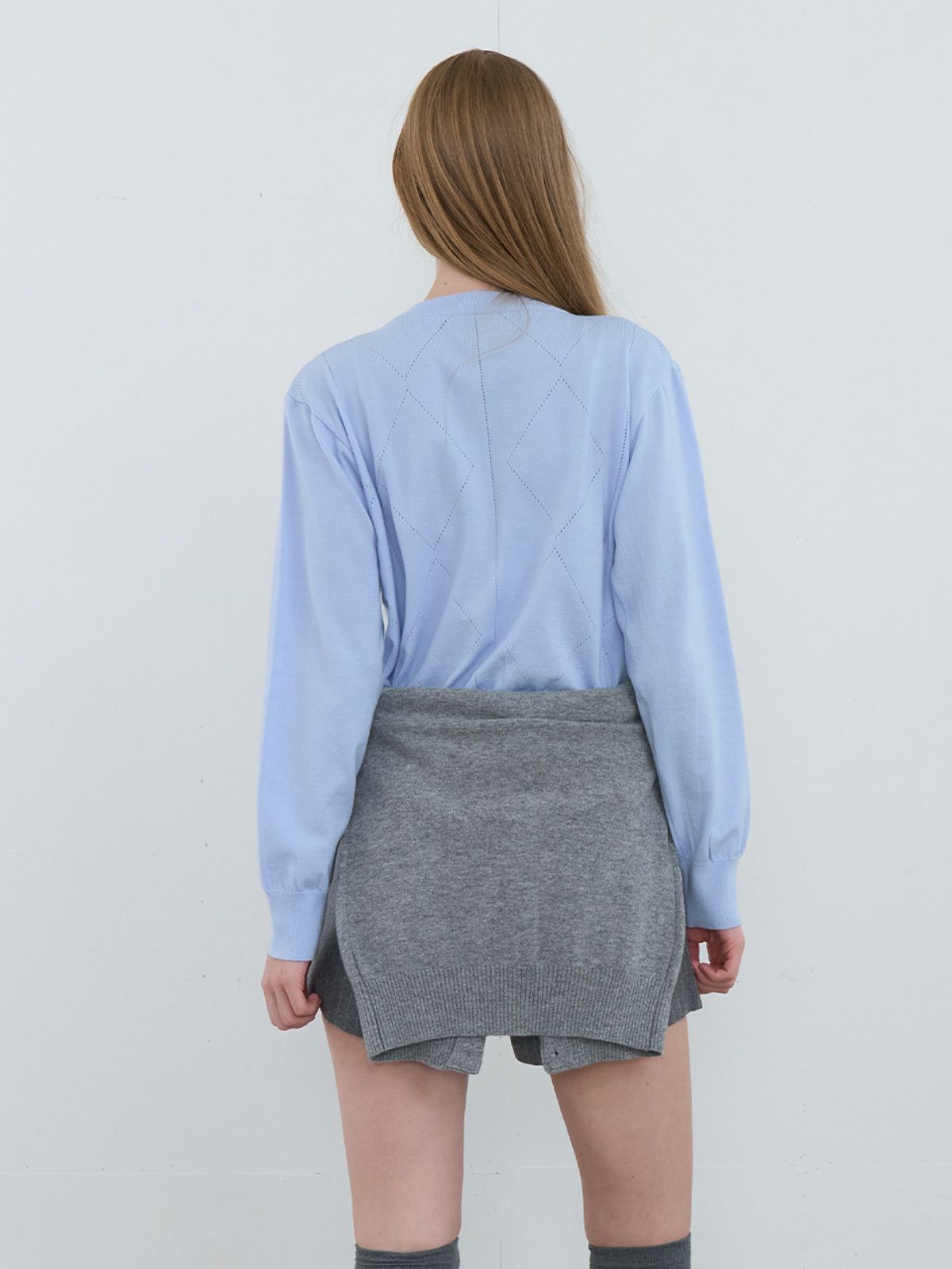 기준(KIJUN) Soft Punching Cardigan Sky Blue