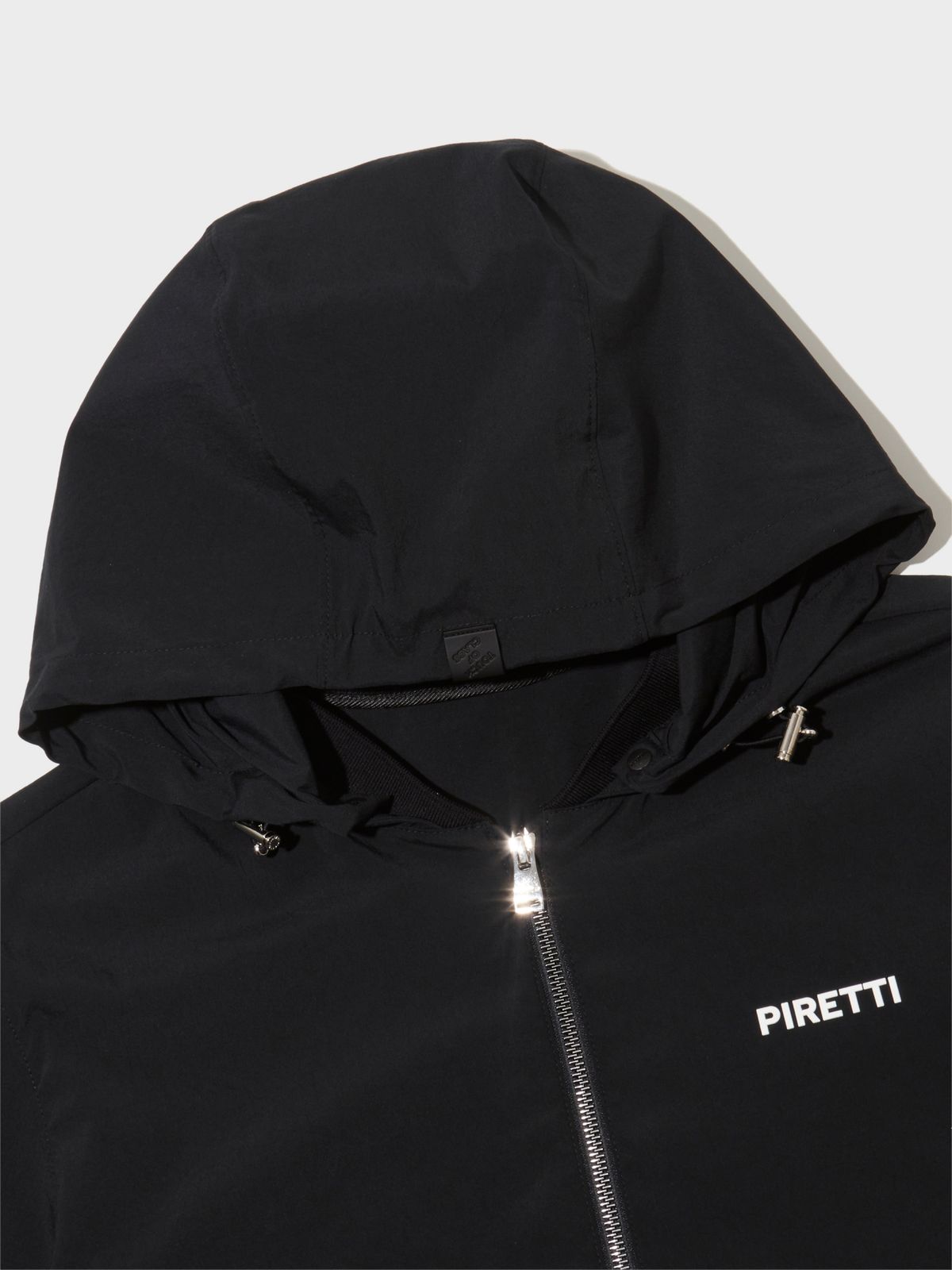 피레티(PIRETTI) 투터로즈 하프슬리브 후디 자켓 M_Black