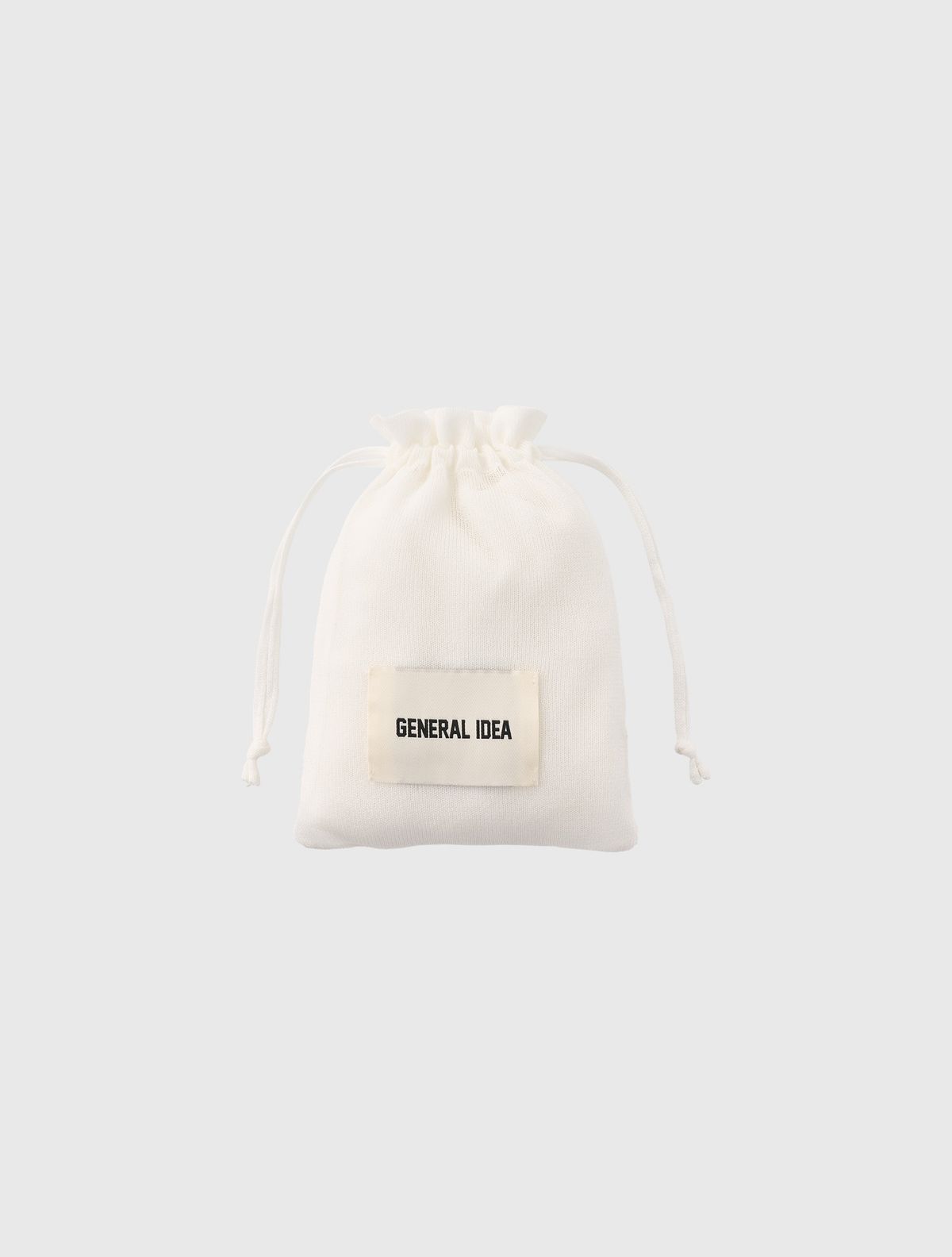 제너럴아이디어(GENERALIDEA) 패커블 시어 루즈핏 풀오버 [WHITE] / WBE2L05541