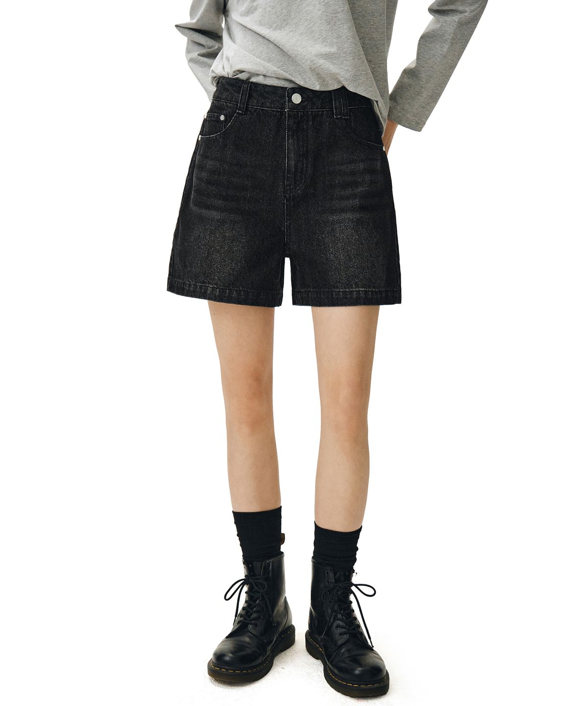 데케트 우먼(DECET WOMEN) Signature Denim Shorts DCWPT007BlackB