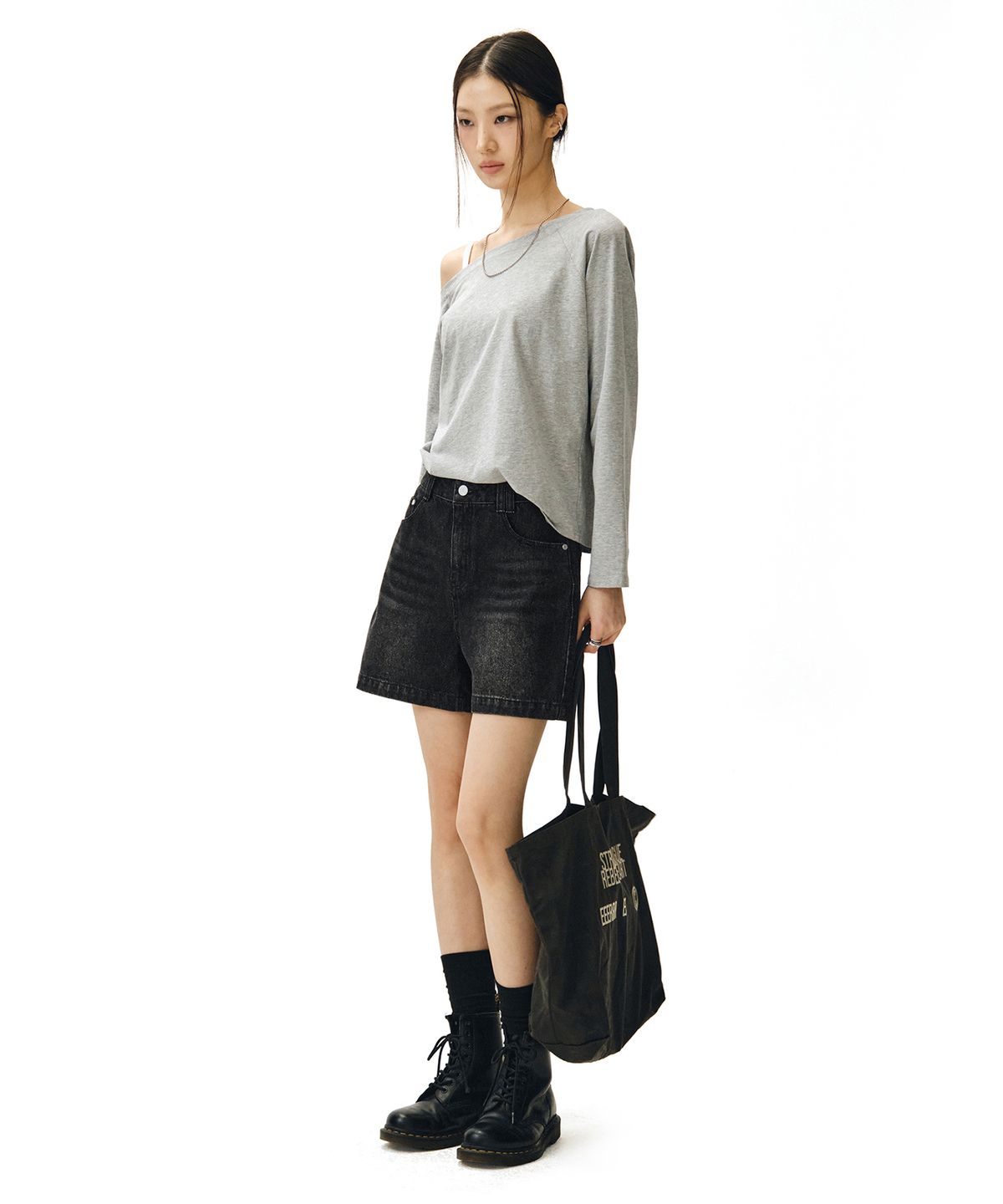 데케트 우먼(DECET WOMEN) Signature Denim Shorts DCWPT007BlackB