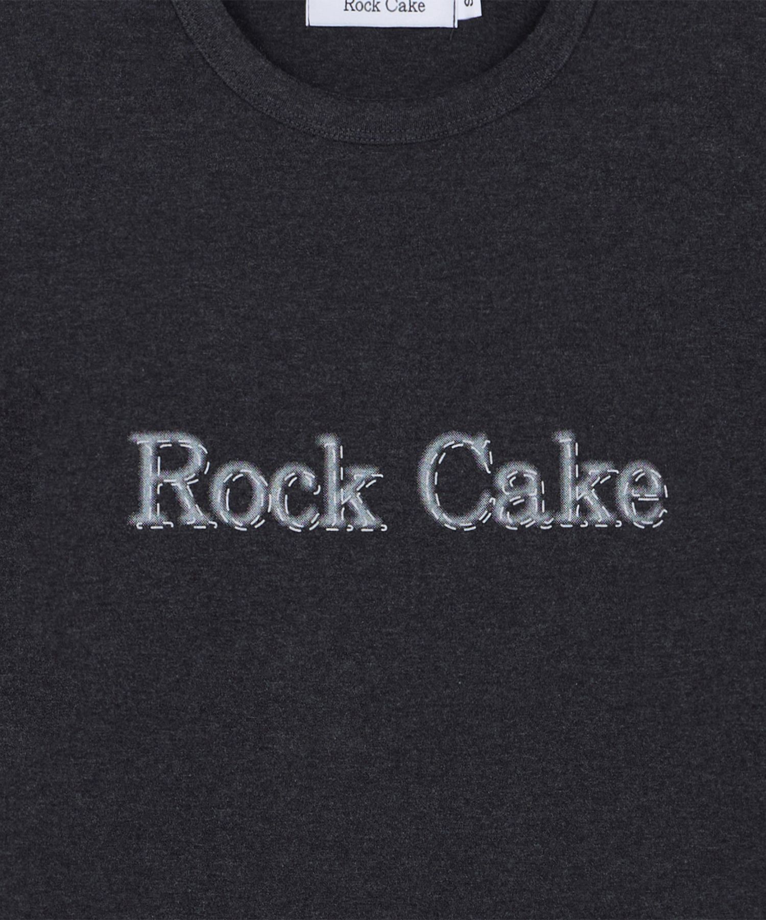 Tシャツ・カットソー ROCKCAKE Applique Logo Button Top Charcoal MUSINSA | ROCKCAKE Applique Logo Button Top - Black