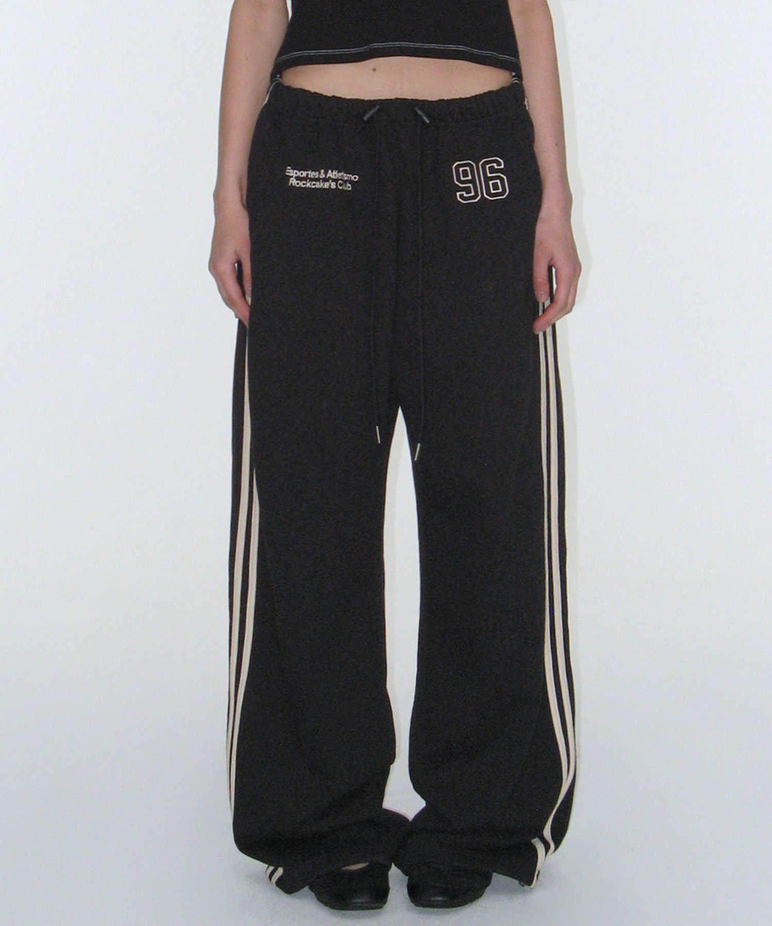 パンツ ROCKCAKE 96 Track Line Jogger 5BMR0086 MUSINSA | ROCKCAKE 96 Track Line Jogger - Black