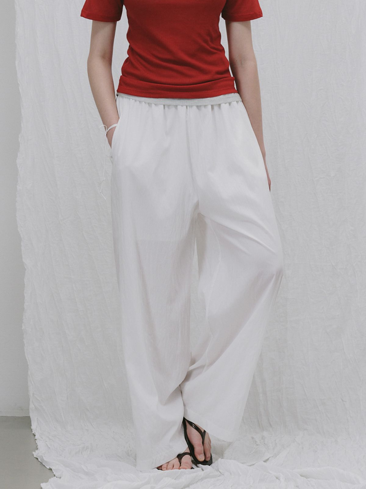플라드주르(PLATDUJOUR) Wide banding pants (White)