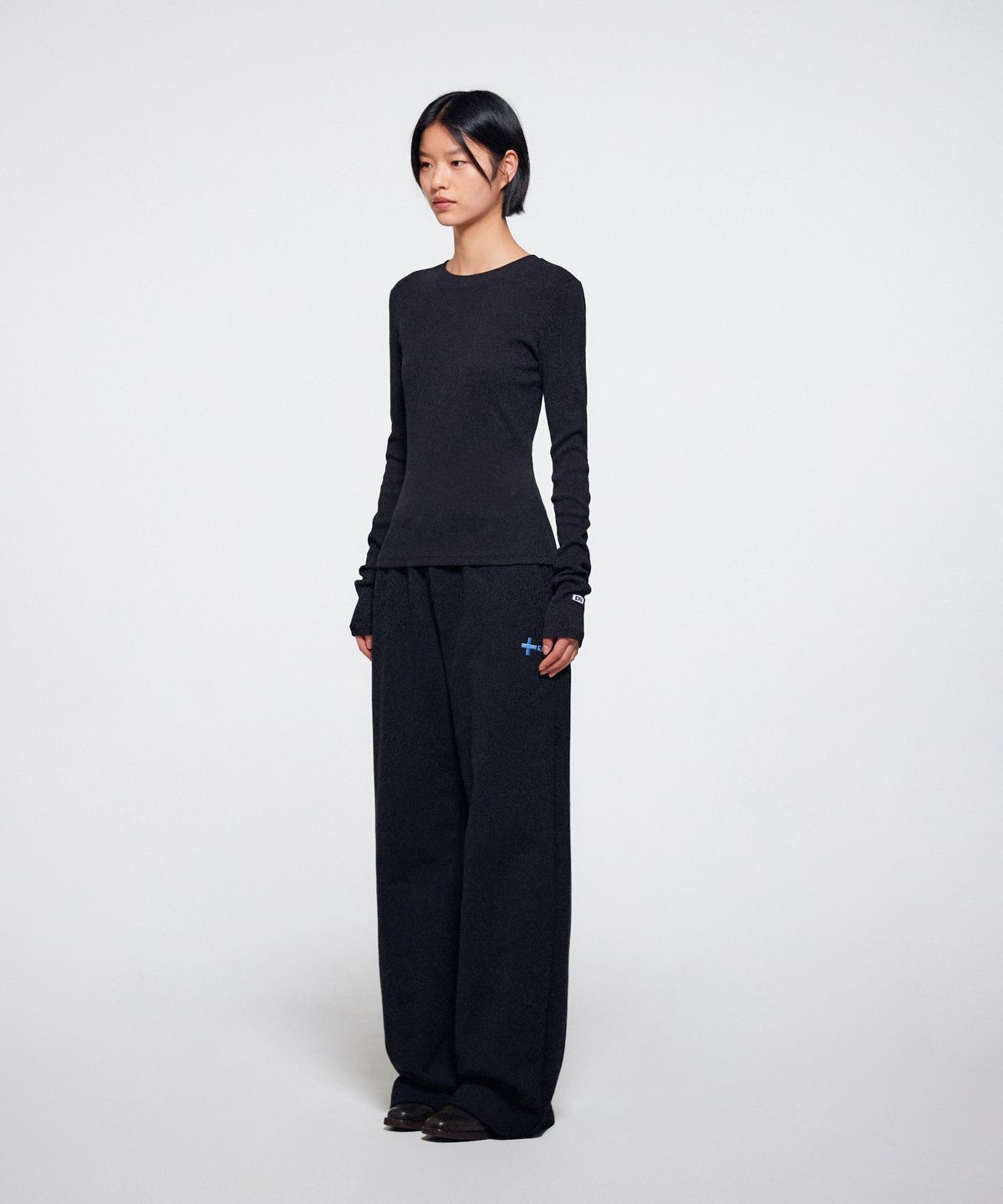 이알에이(ERA) UNISEX ERA HEAVY SWEATPANTS - BLACK
