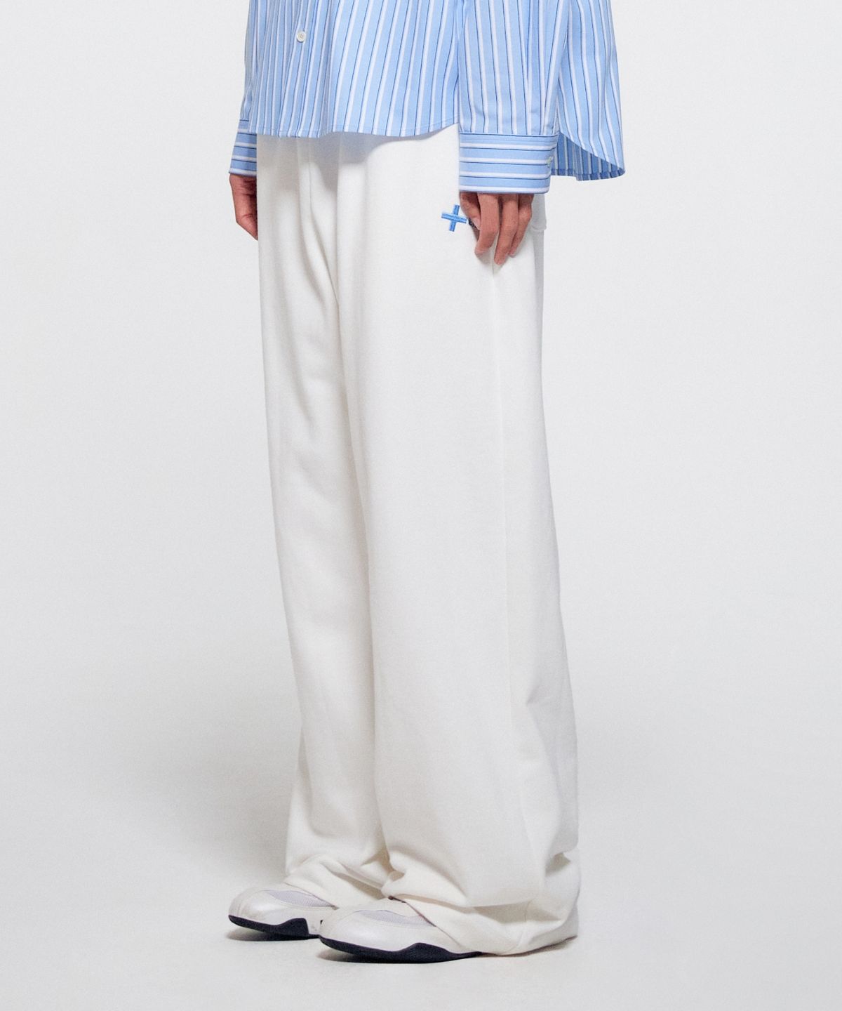 이알에이(ERA) UNISEX ERA HEAVY SWEATPANTS - WHITE