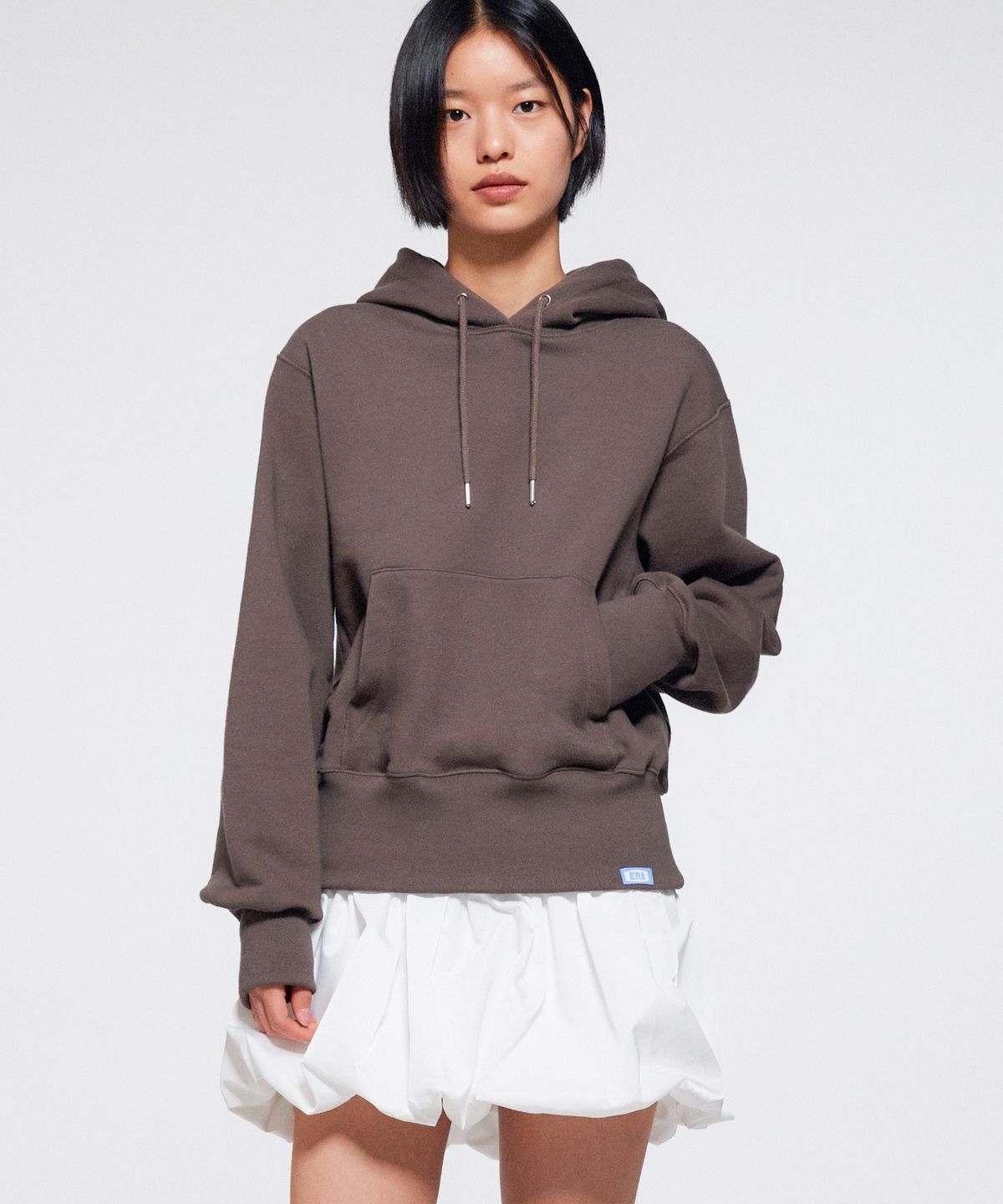 이알에이(ERA) UNISEX ERA HEAVY HOODIE - BROWN