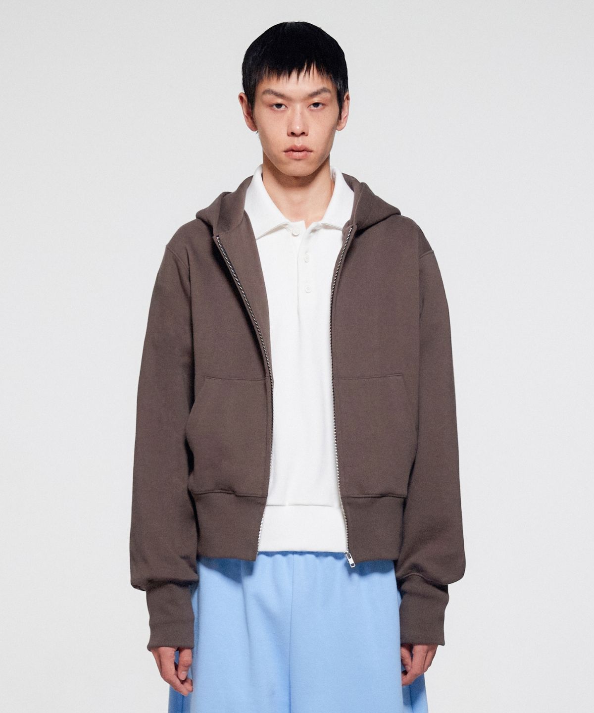 이알에이(ERA) UNISEX ERA HEAVY HOODED ZIP-UP - BROWN