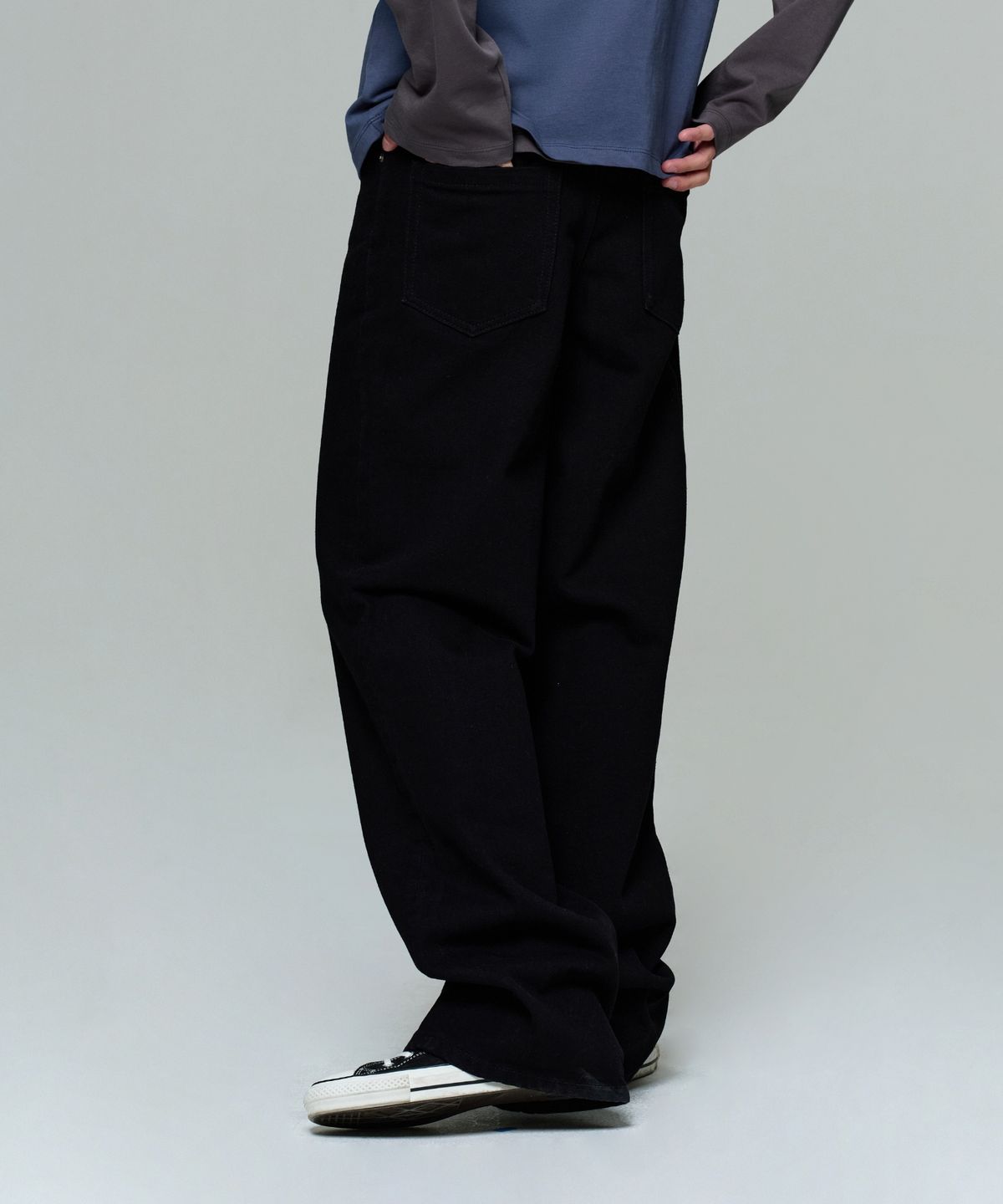 이알에이(ERA) MEN ERA WIDE FIT DENIM PANTS - BLACK