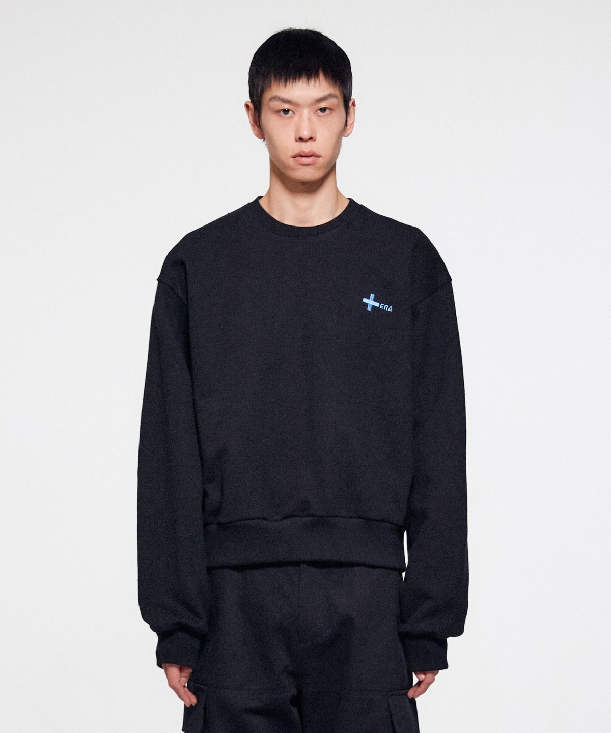 이알에이(ERA) UNISEX ERA HEAVY SWEATSHIRTS - BLACK