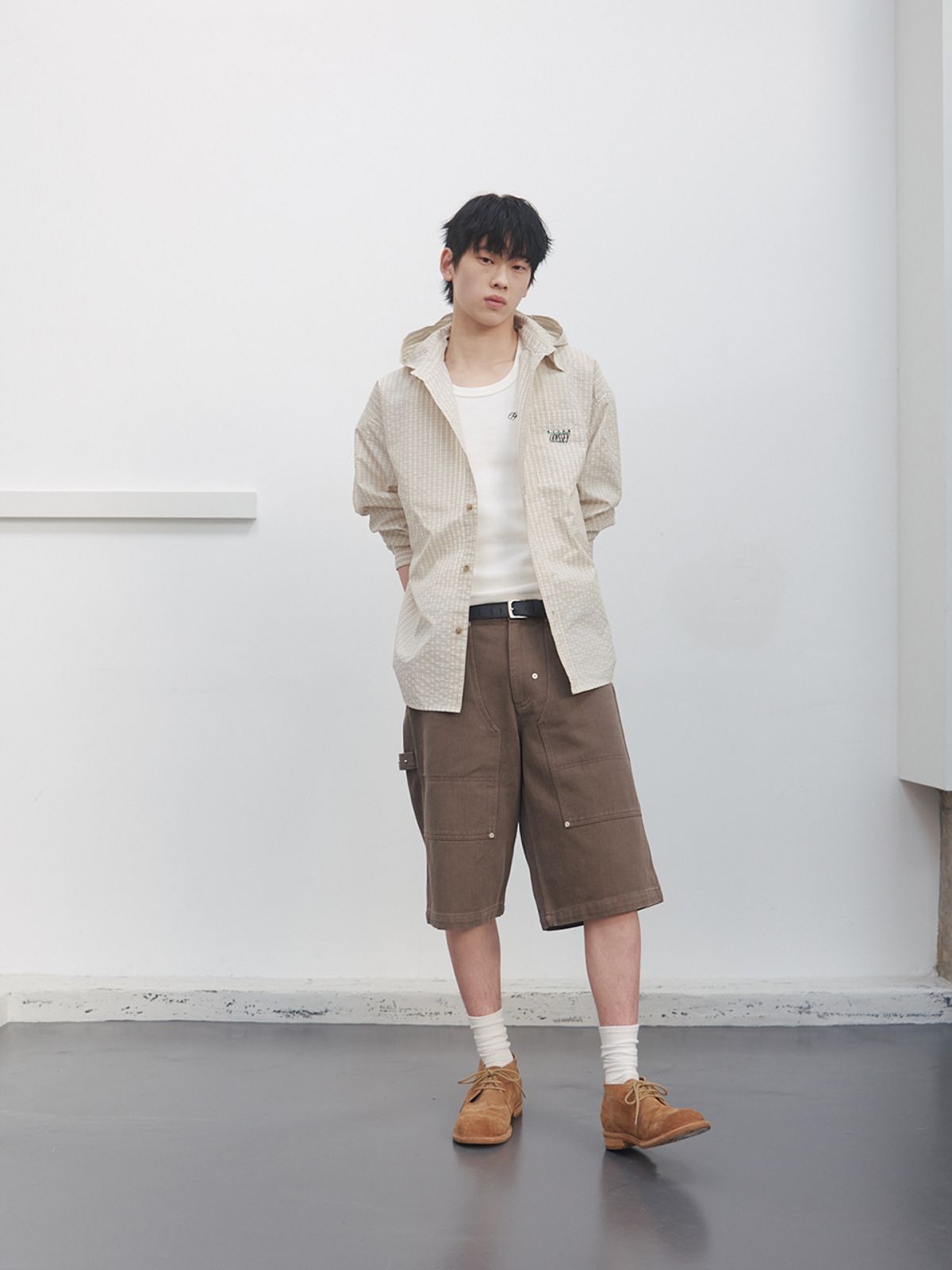 기준 맨(KIJUN MEN) Rivet Edge Bermuda Shorts Brown