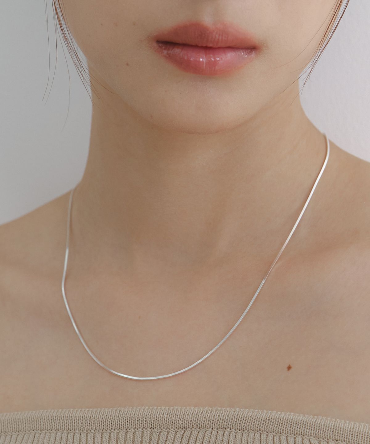 바이위켄드(BYWEEKEND) Silky necklace