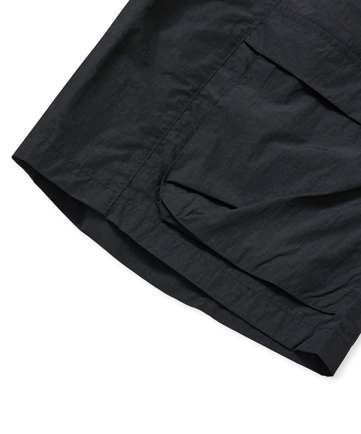 브라운브레스(BROWNBREATH) TAG NYLON POCKET SHORTS - BLACK