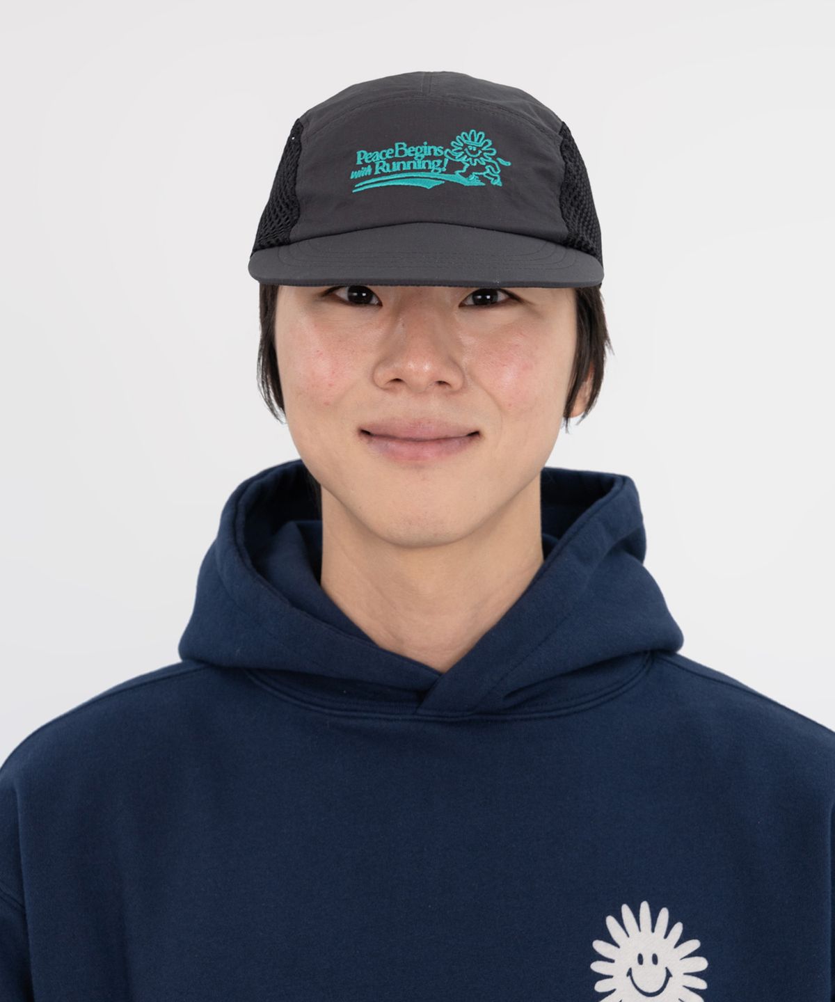 빅웨이브 컬렉티브(BIGWAVE COLLECTIVE) 피스 러너스 캡 (블랙)